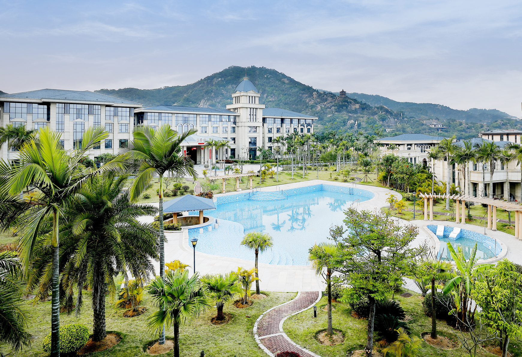 ACFTU RESORT 5*