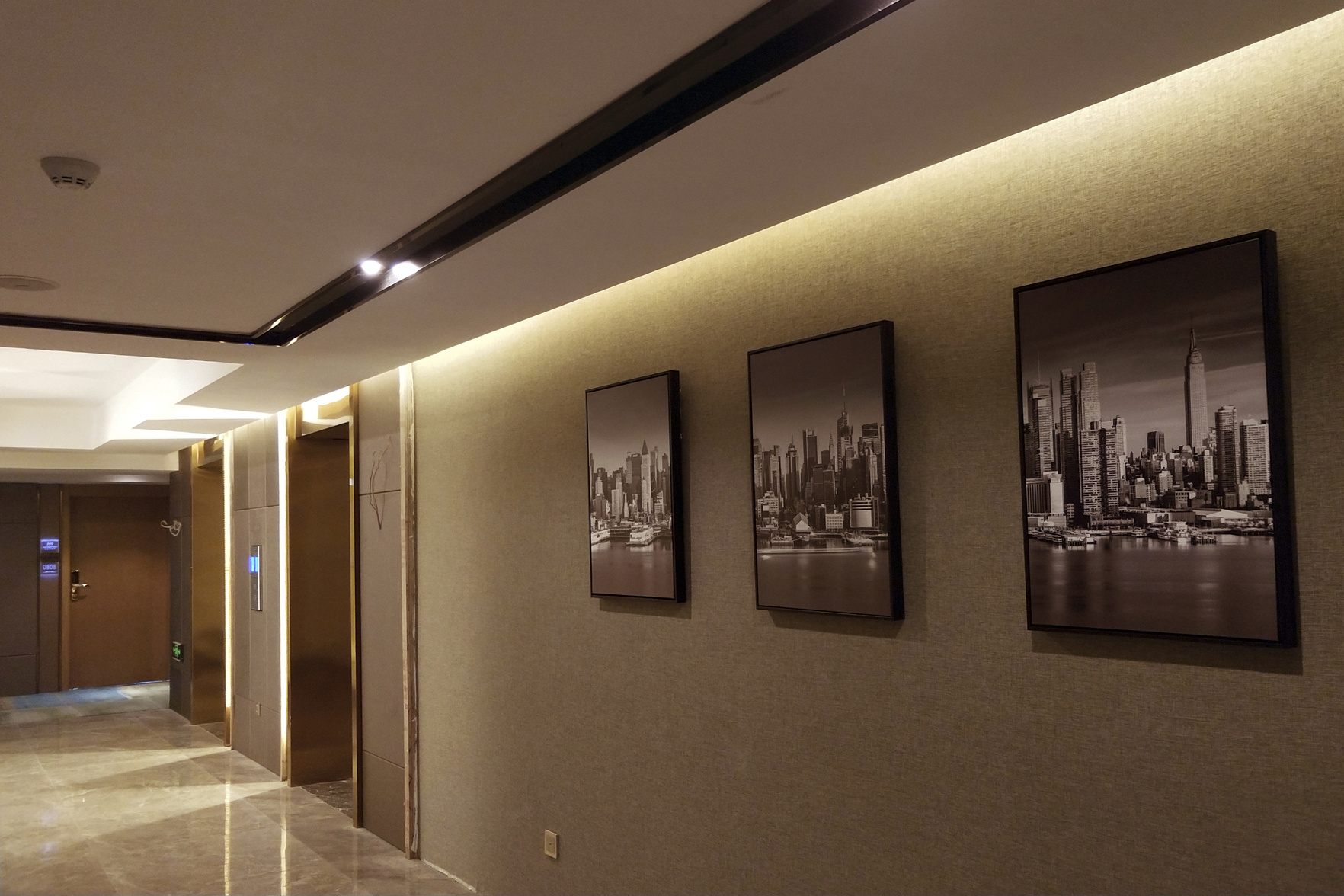 Manhattan Hotel (Guangxi University) 3*