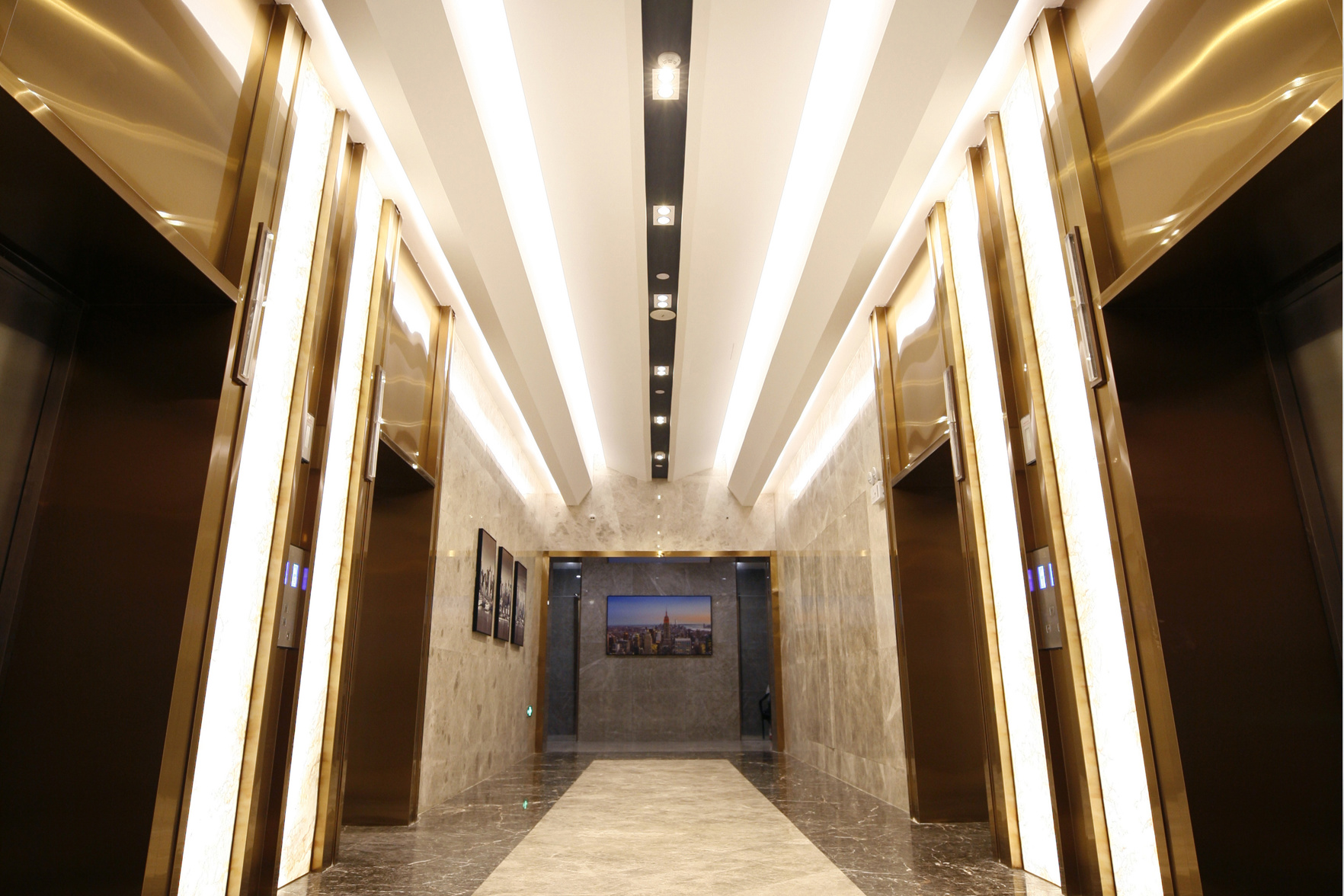 Manhattan Hotel (Guangxi University) 3*