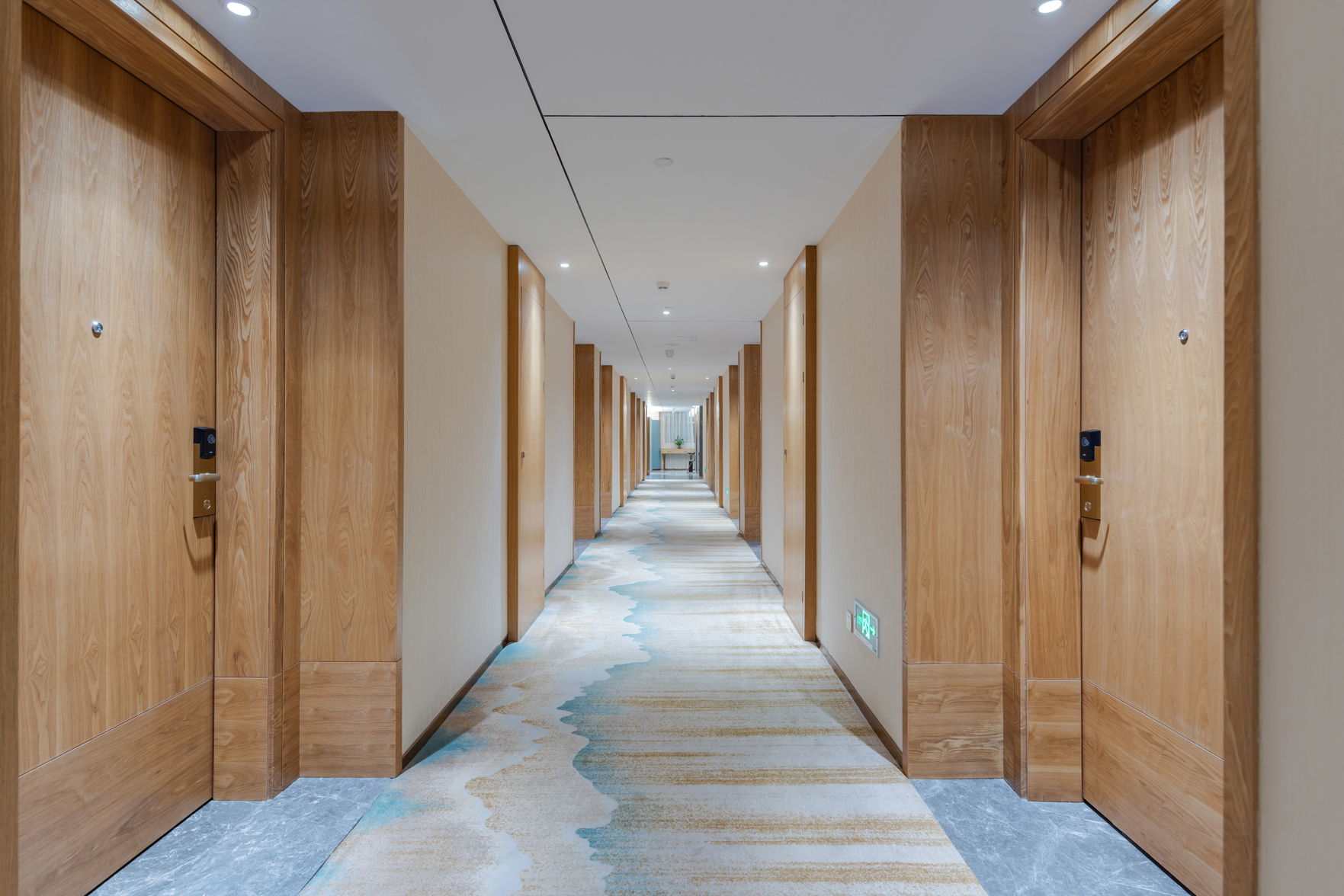 Huangguan Hotel 3*