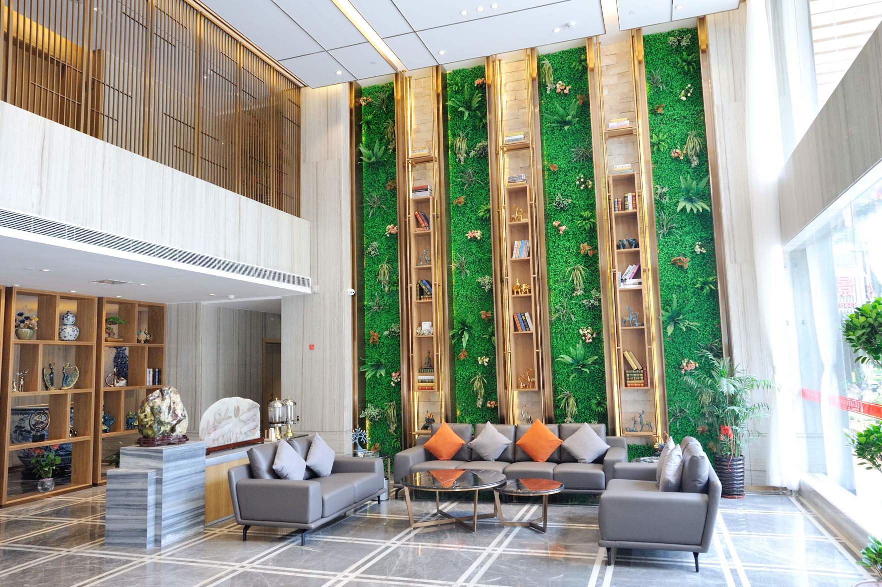 Huangguan Hotel 3*