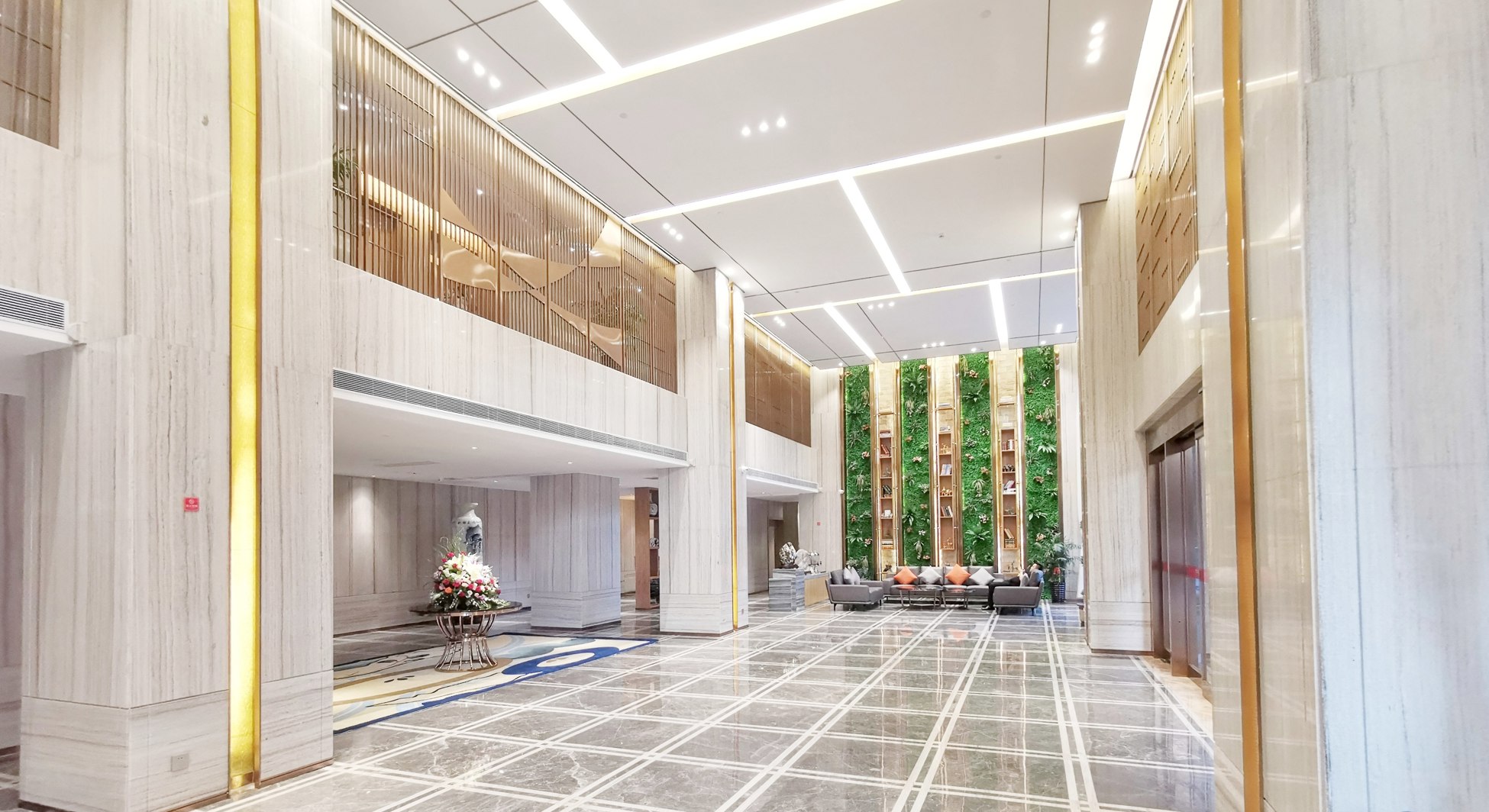Huangguan Hotel 3*