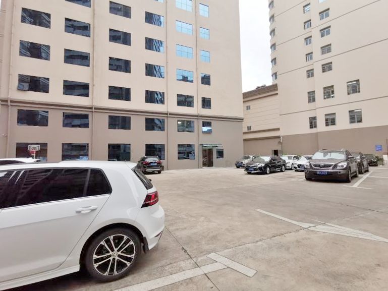 Huangguan Hotel 3*