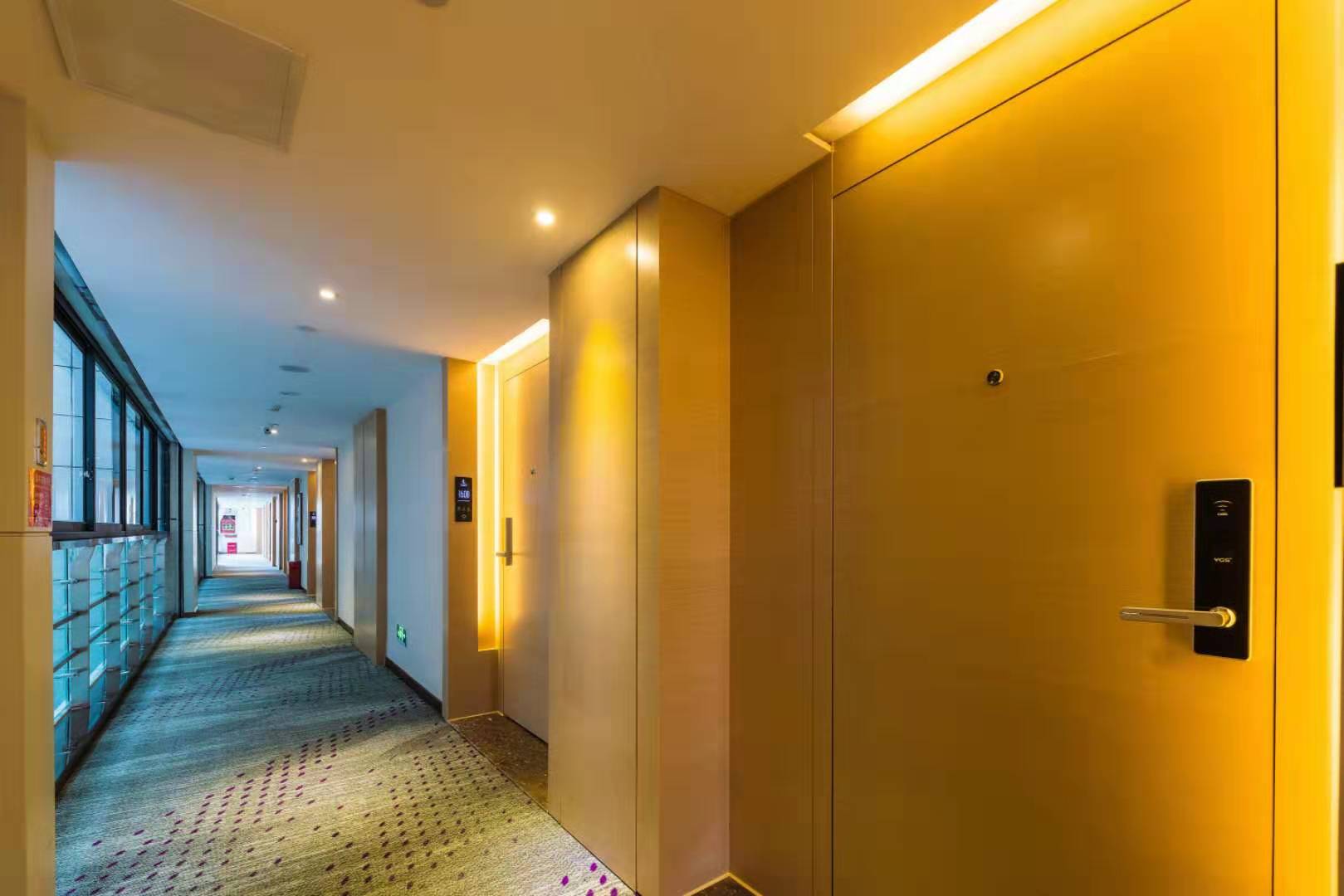 Lavande Hotel (Guiyang Exhibition Center Financial City) 3*