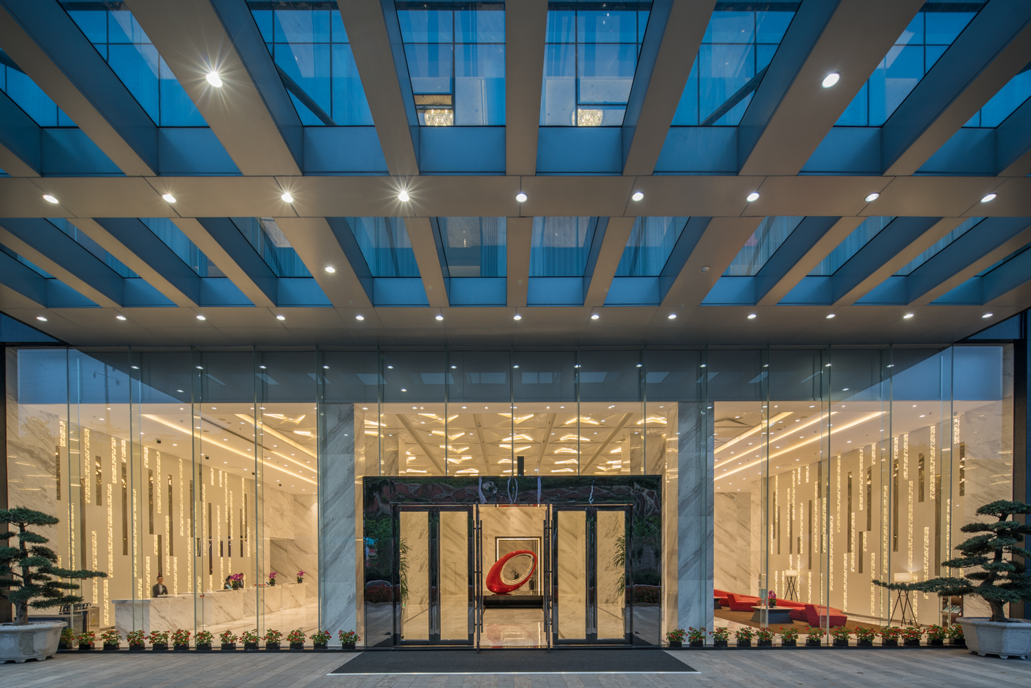 Aolan International Hotel 5*