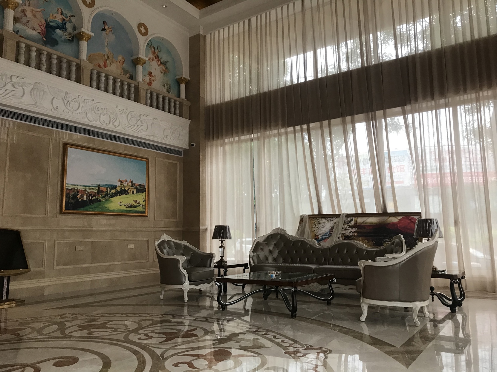 Vienna Hotel (Guangzhou Panyu Bangjiang Metro Station) 3*
