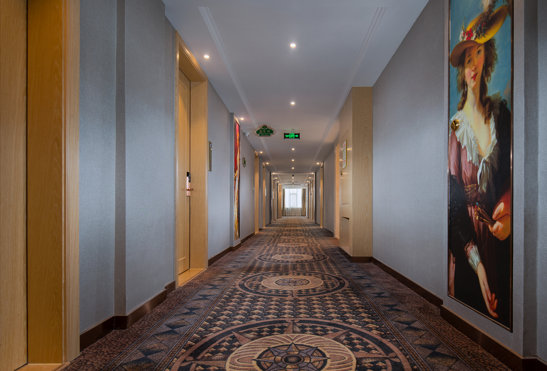 Vienna Hotel (Nanning Longteng Beida) 3*