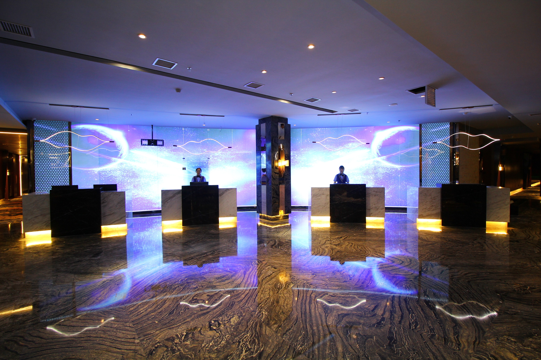 Junlan Suber Cloud Hotel (Lanzhou Railway Station Wuquan Square Branch) 3*