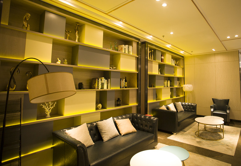 Echarm Hotel (Changchun Jiutai District Government Railway Station) 3*