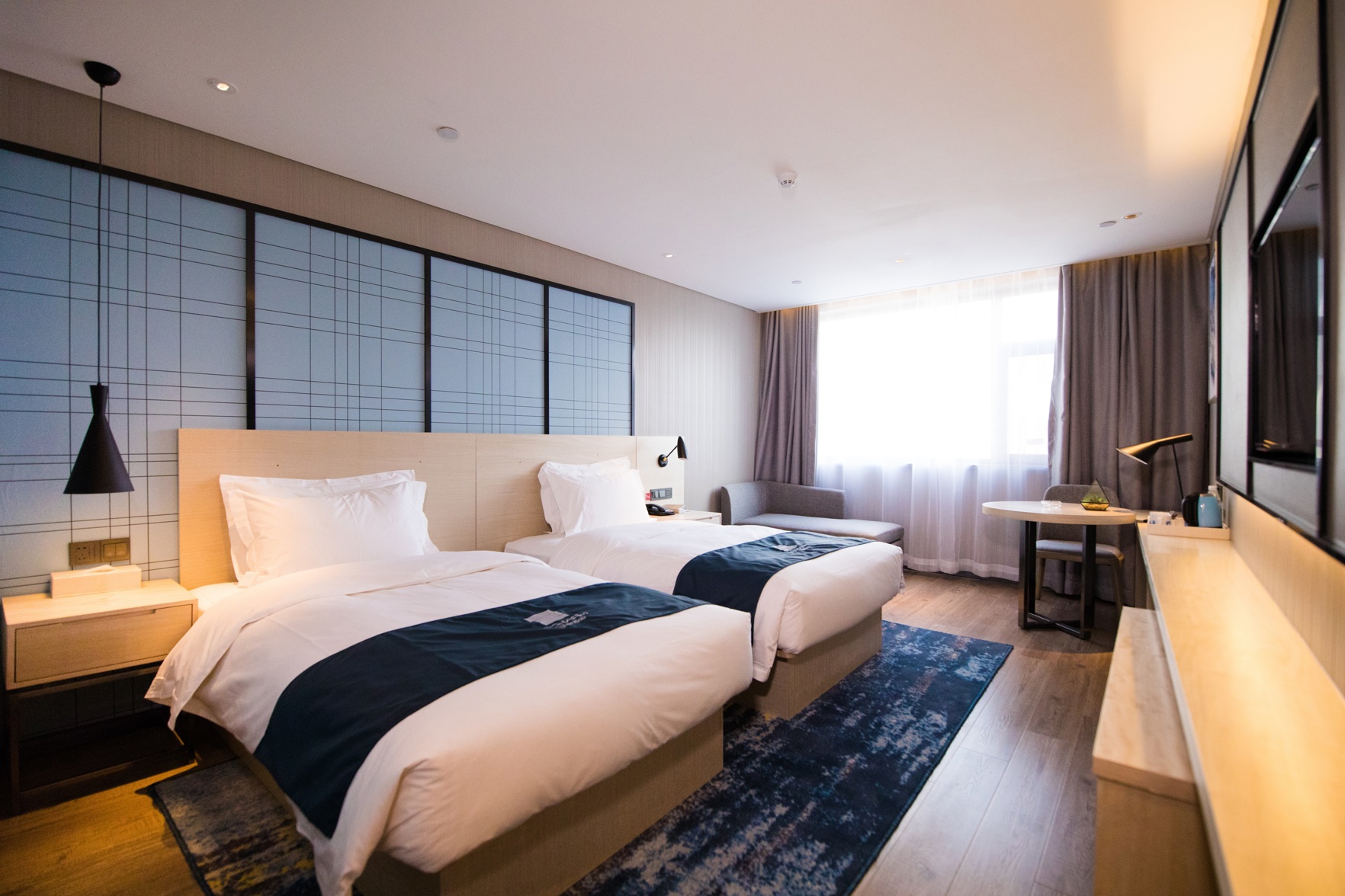 Echarm Hotel (Changchun Jiutai District Government Railway Station) 3*
