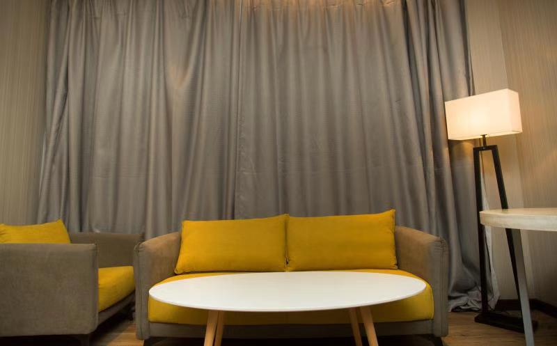Echarm Hotel (Changchun Jiutai District Government Railway Station) 3*