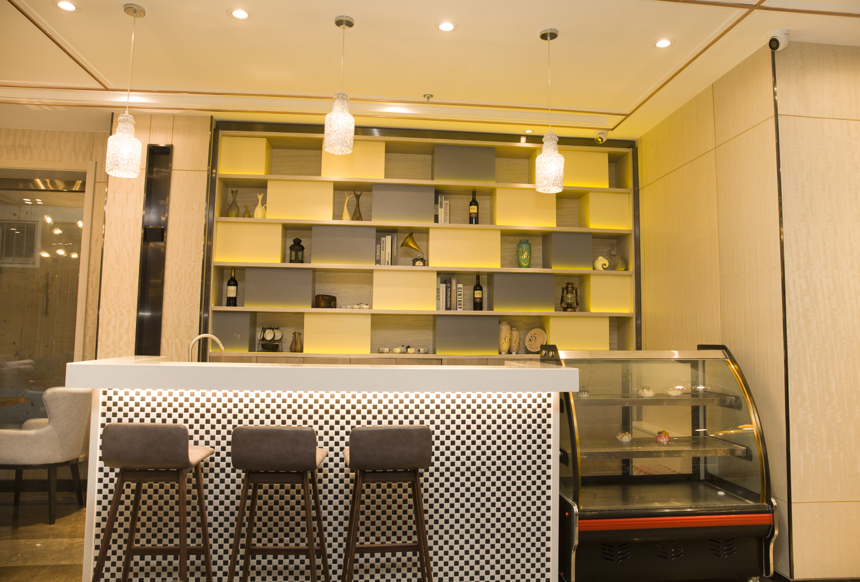 Echarm Hotel (Changchun Jiutai District Government Railway Station) 3*