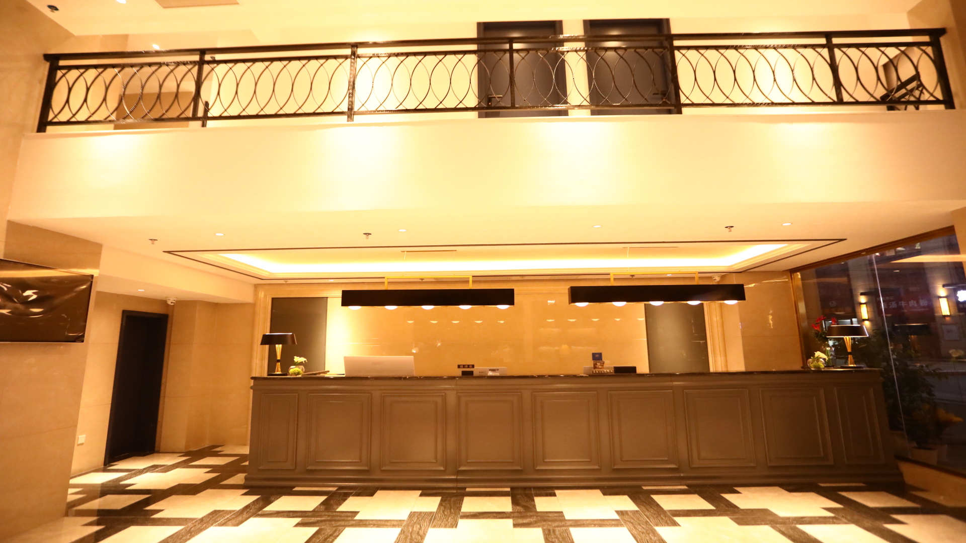 Lanou Hotel (Guiyang Huaxi District Meide Government House Branch) 3*