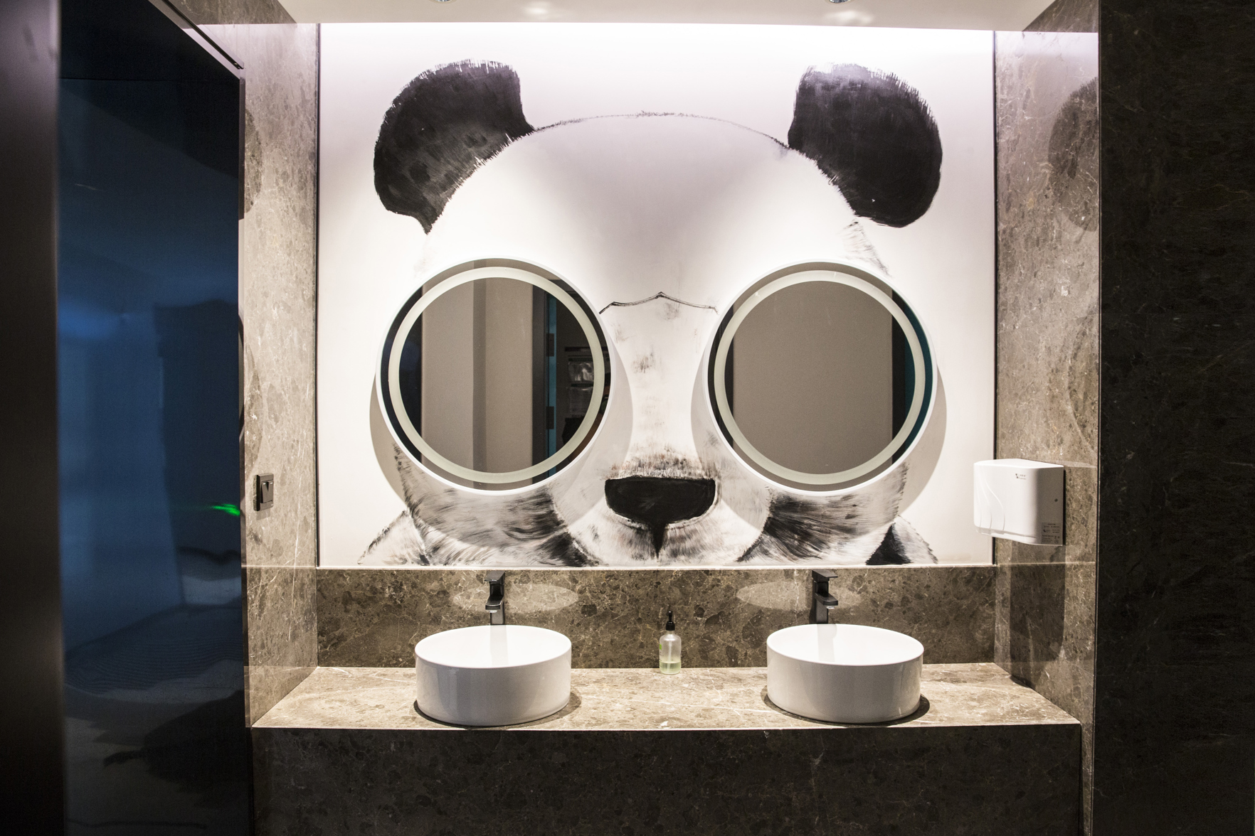Mercure Hotel 4*
