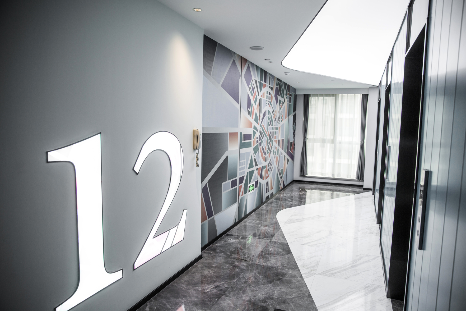 Mercure Hotel 4*