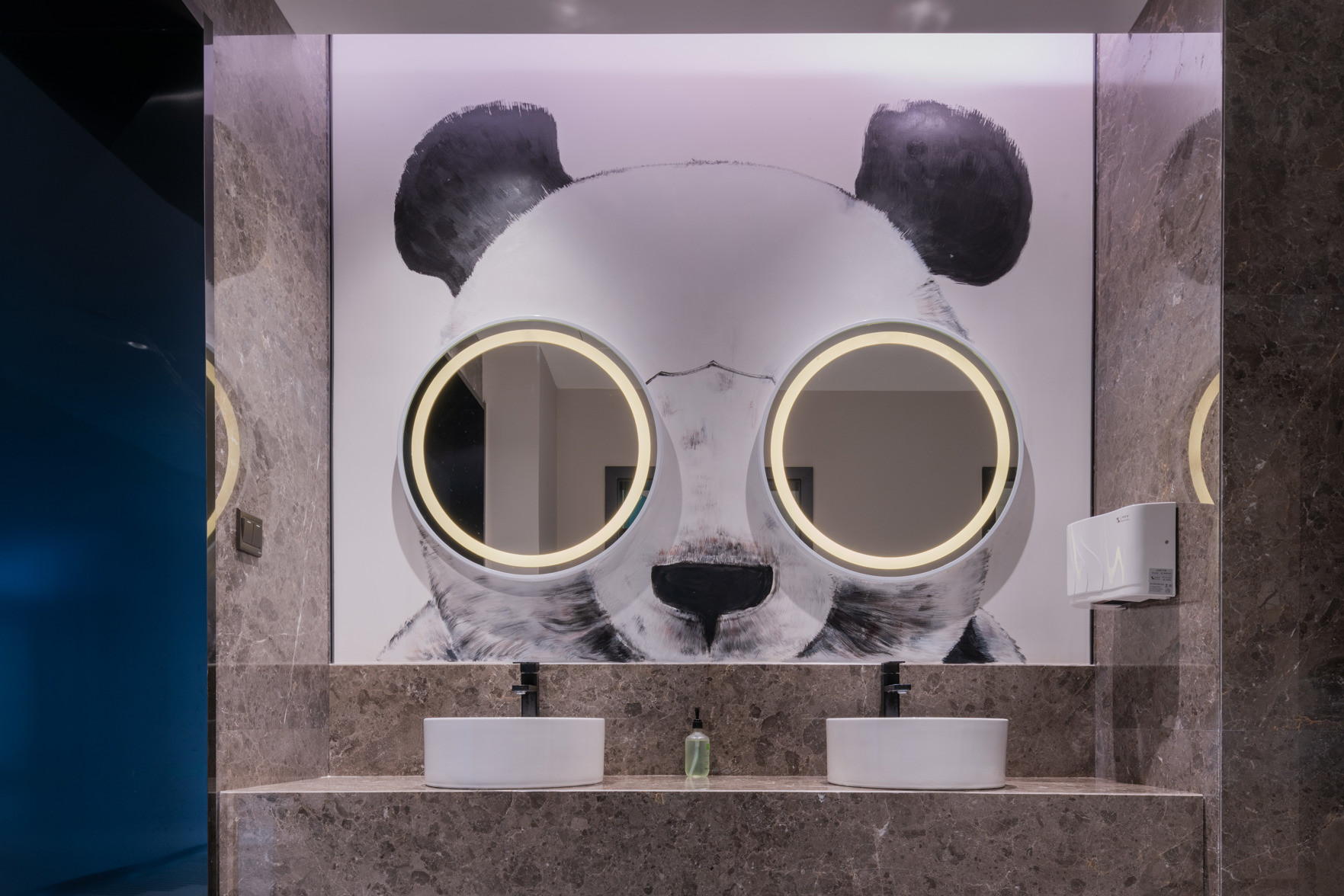 Mercure Hotel 4*