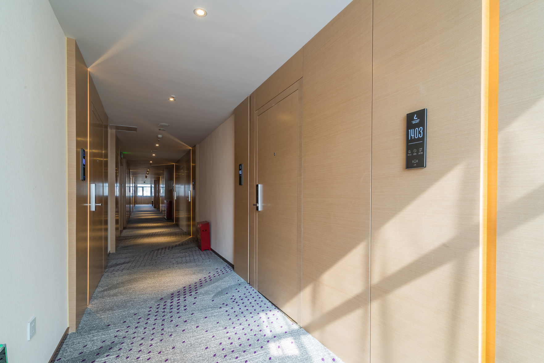 Guiyang Lufeng Hotel (Guiyang Huaxi Park University Town Branch) 3*