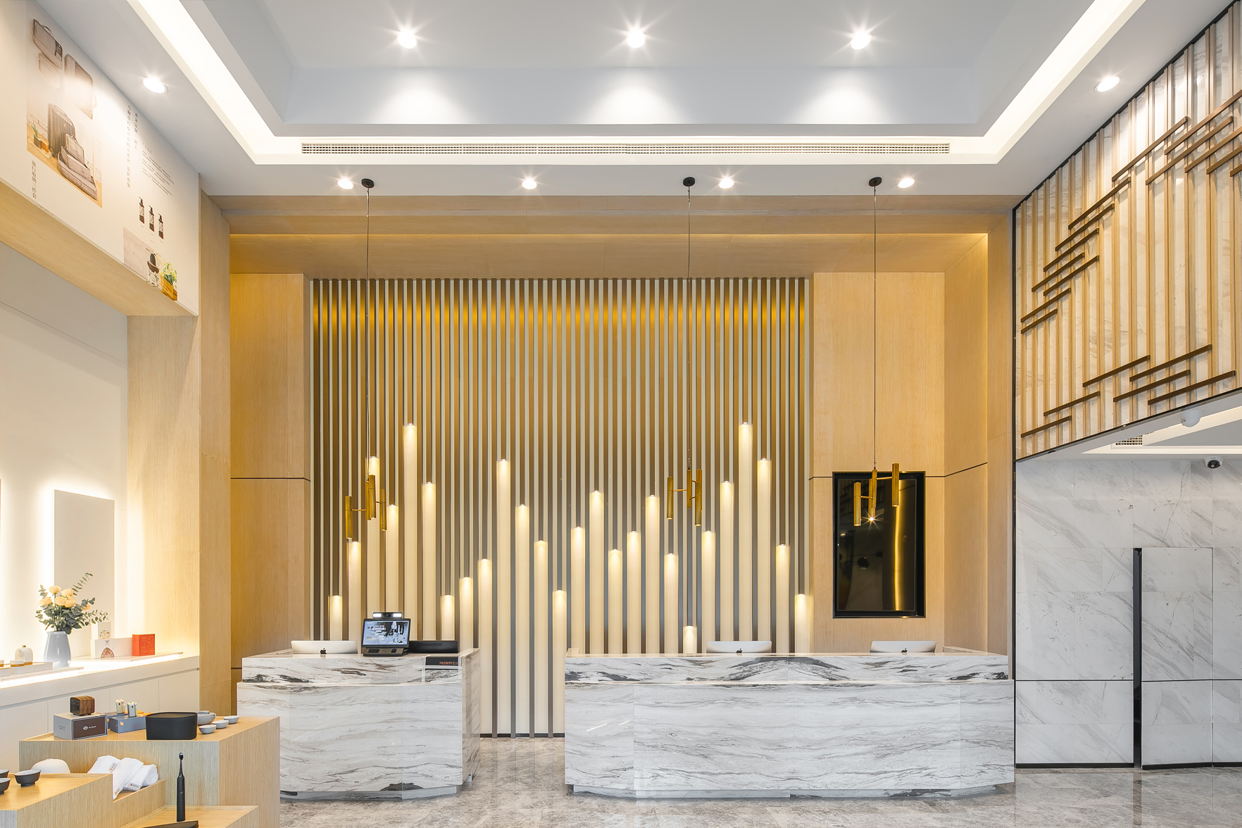 Atour Hotel 4*