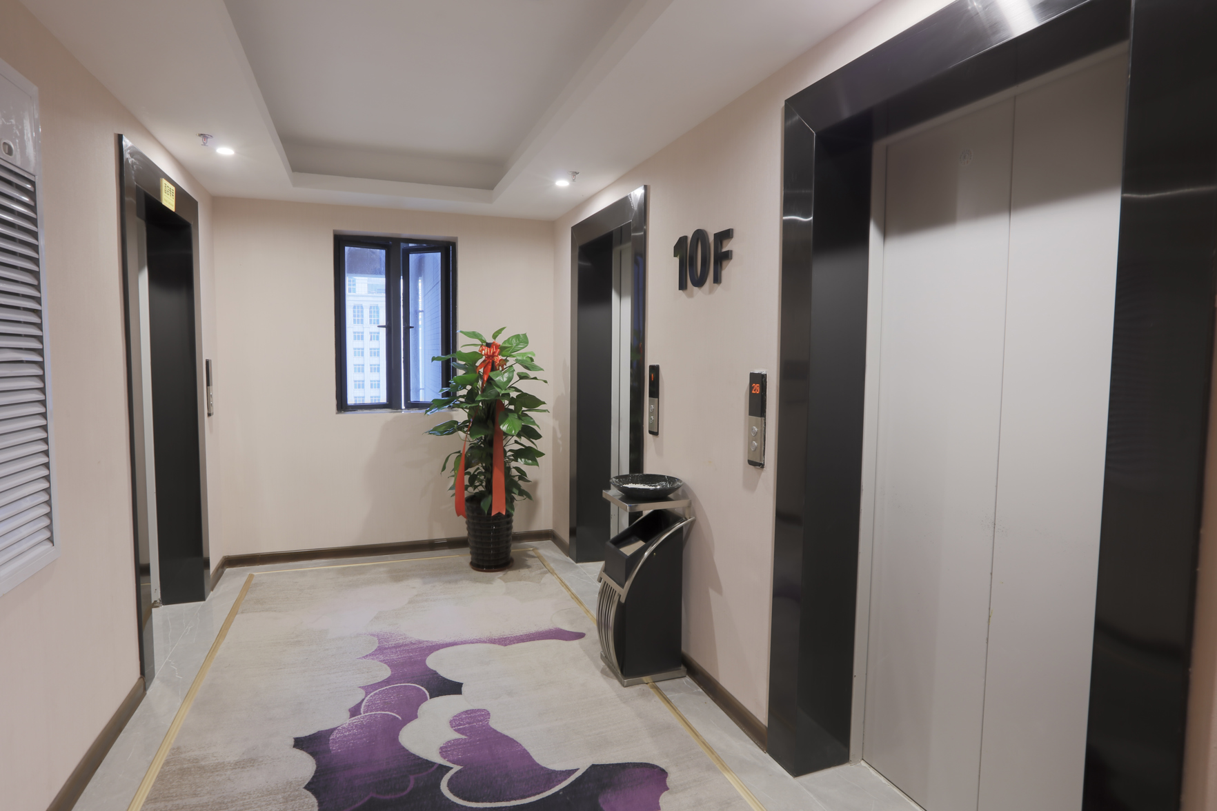 Fangchenggang Jingcheng Yijing Hotel 2*
