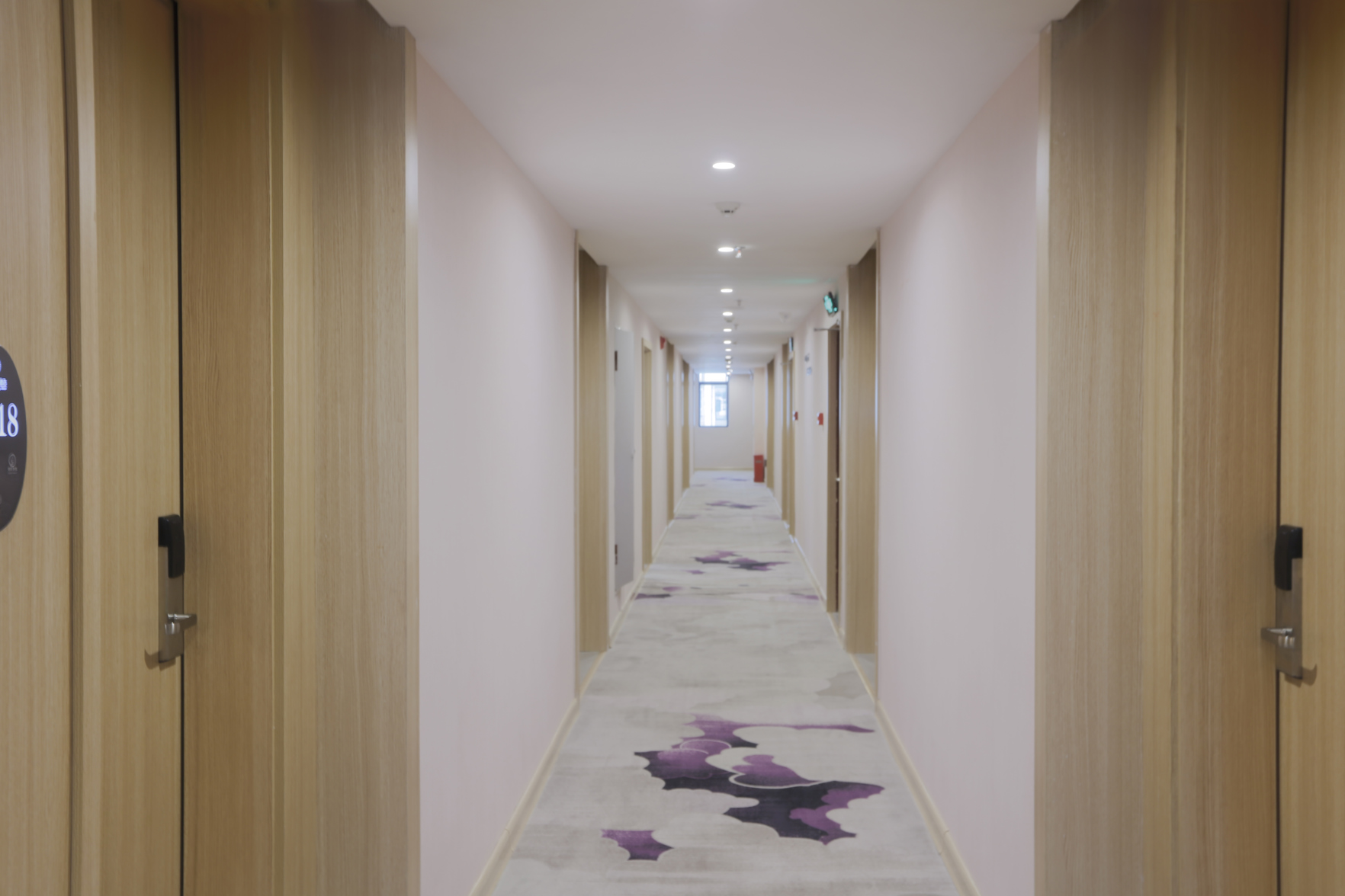 Fangchenggang Jingcheng Yijing Hotel 2*