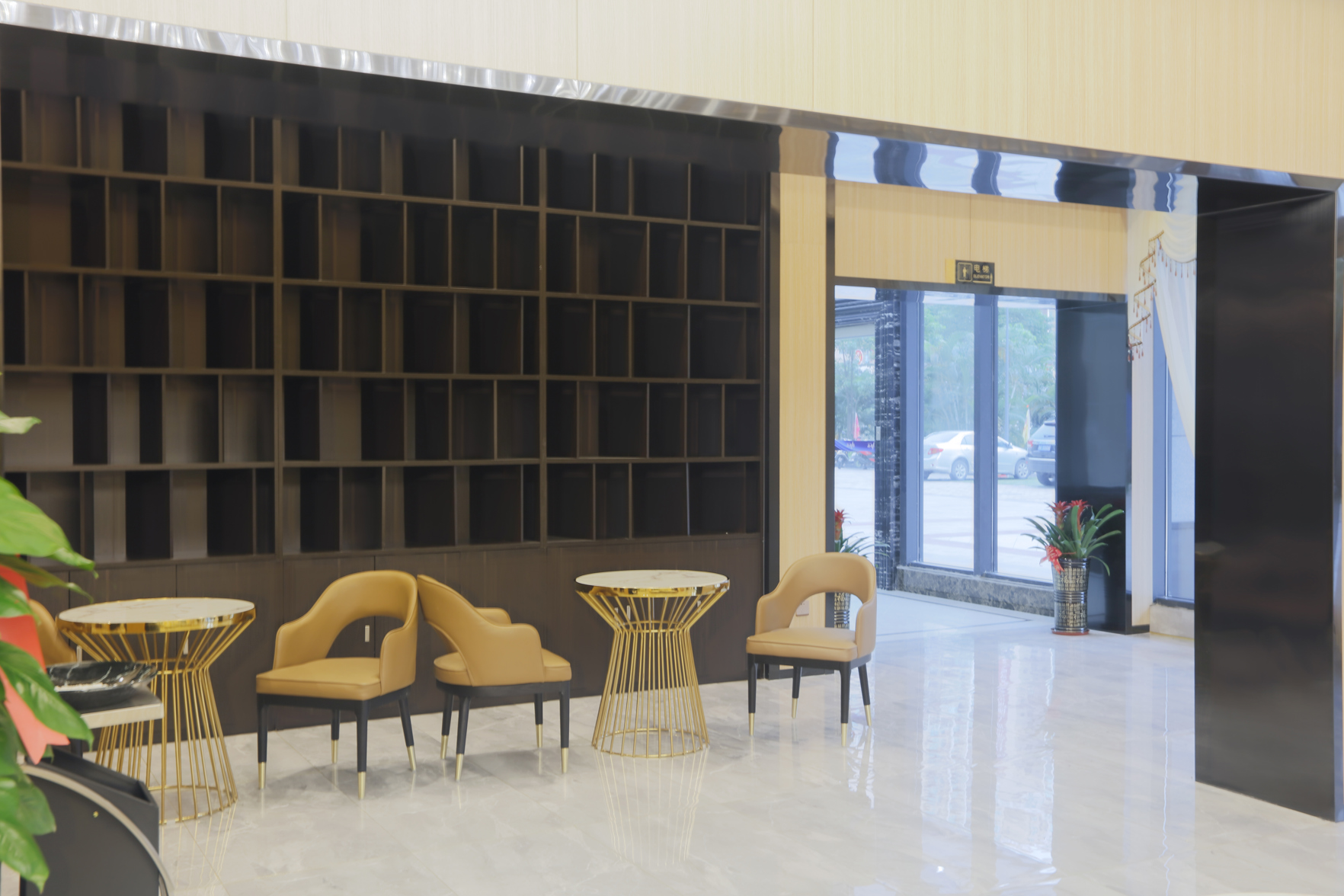 Fangchenggang Jingcheng Yijing Hotel 2*