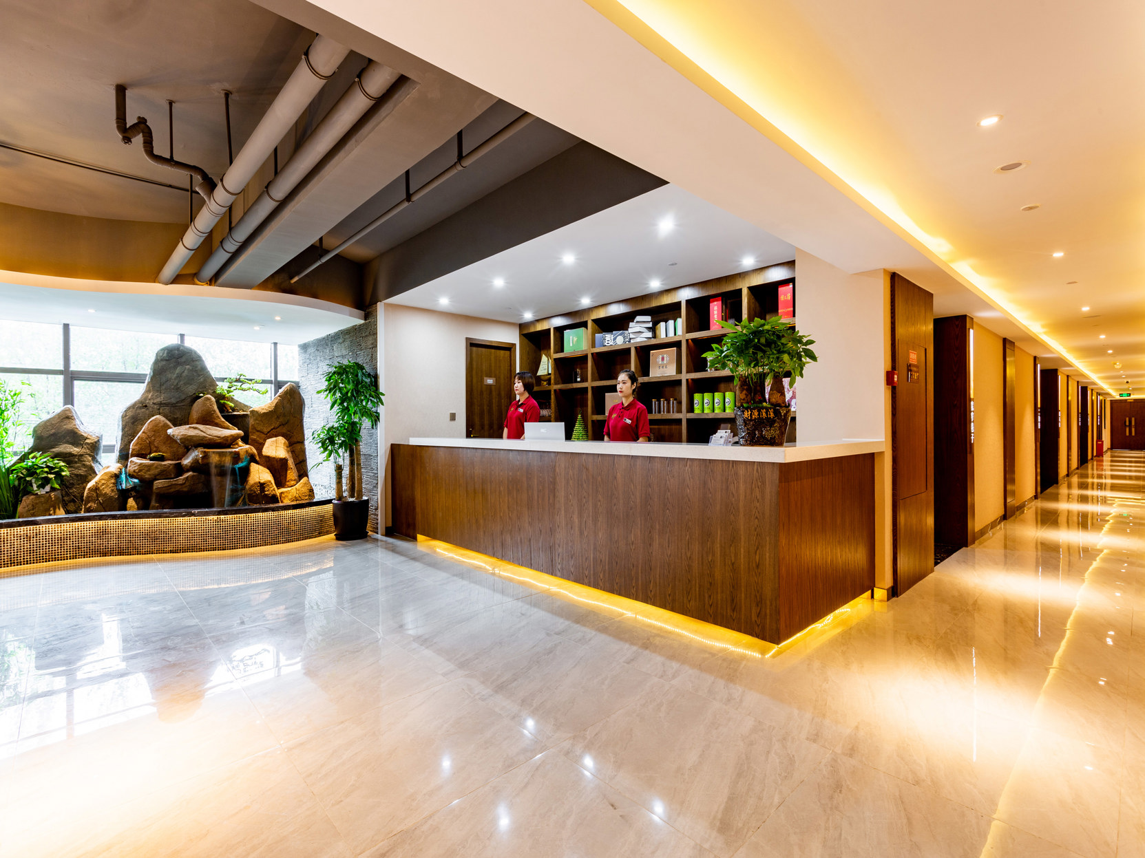 James Joyce Coffetel (Chengdu Shuangliu Airport, Haibin City Wanda Plaza Branch) 4*