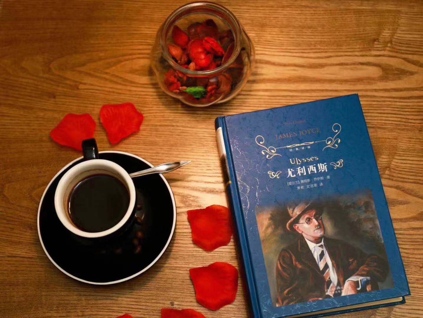 James Joyce Coffetel (Chengdu Shuangliu Airport, Haibin City Wanda Plaza Branch) 4*