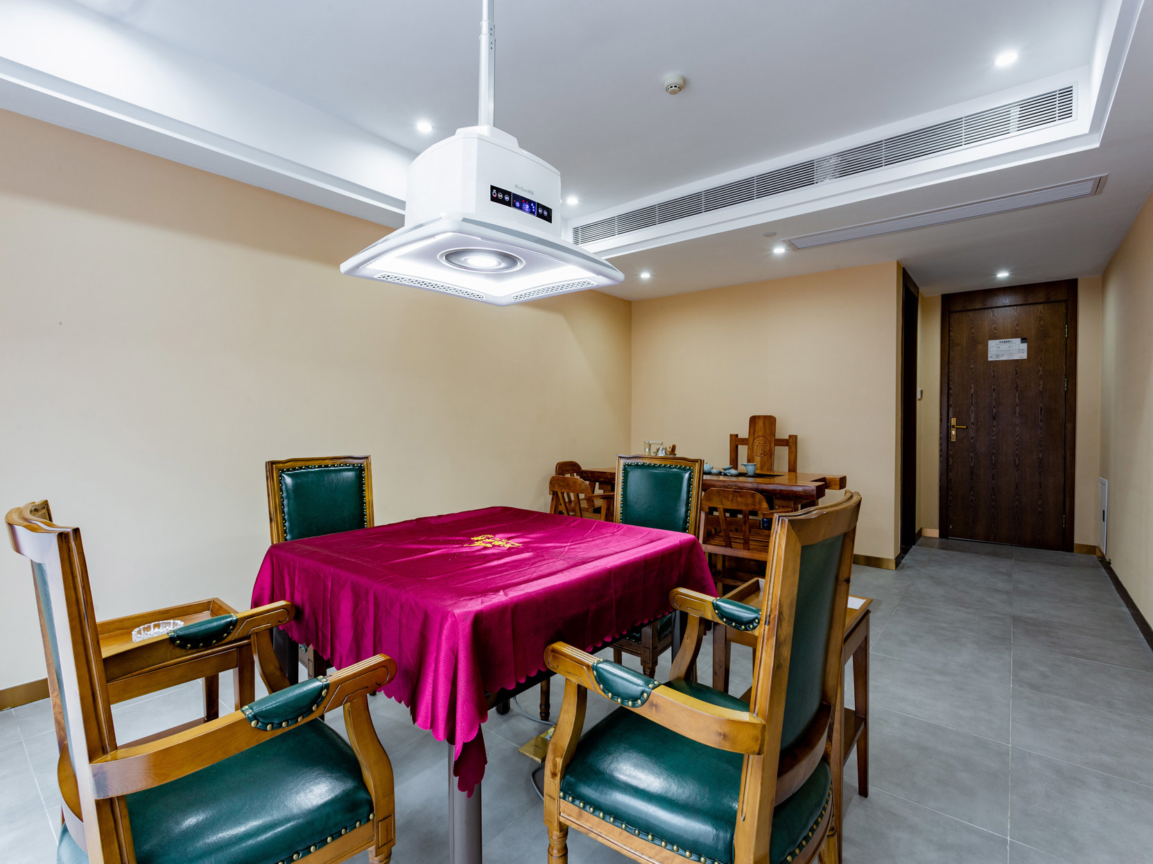 James Joyce Coffetel (Chengdu Shuangliu Airport, Haibin City Wanda Plaza Branch) 4*