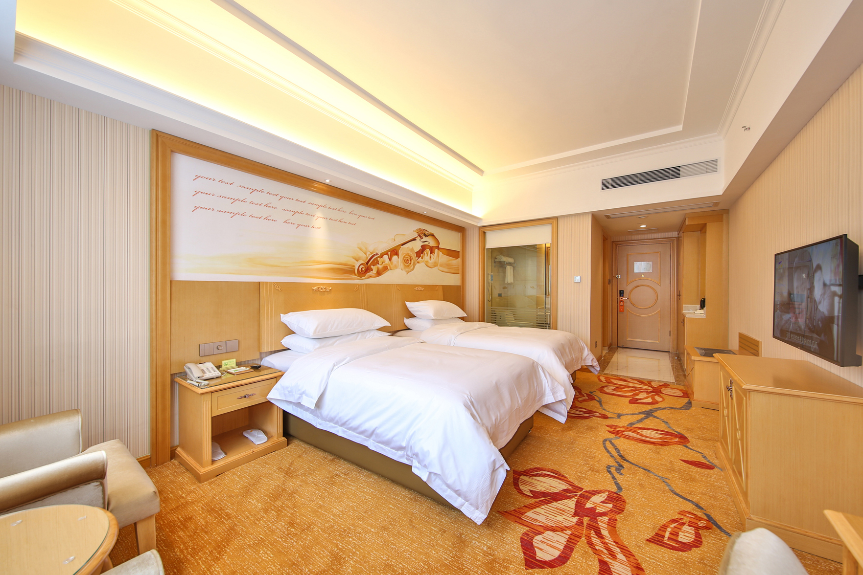 Vienna Hotel (Fenghuang Old Town) 3*