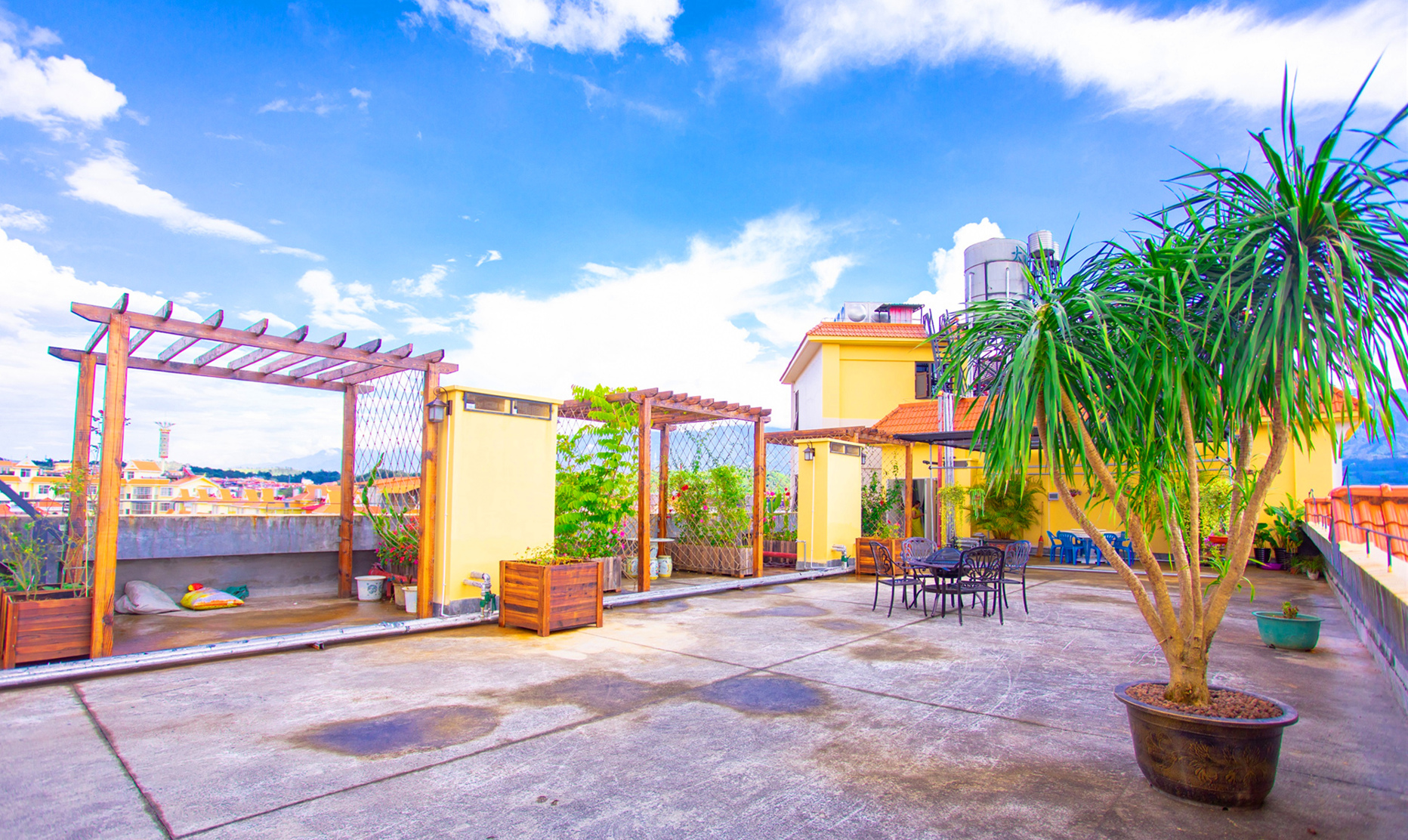 Xiniaogu Holiday Hotel 3*