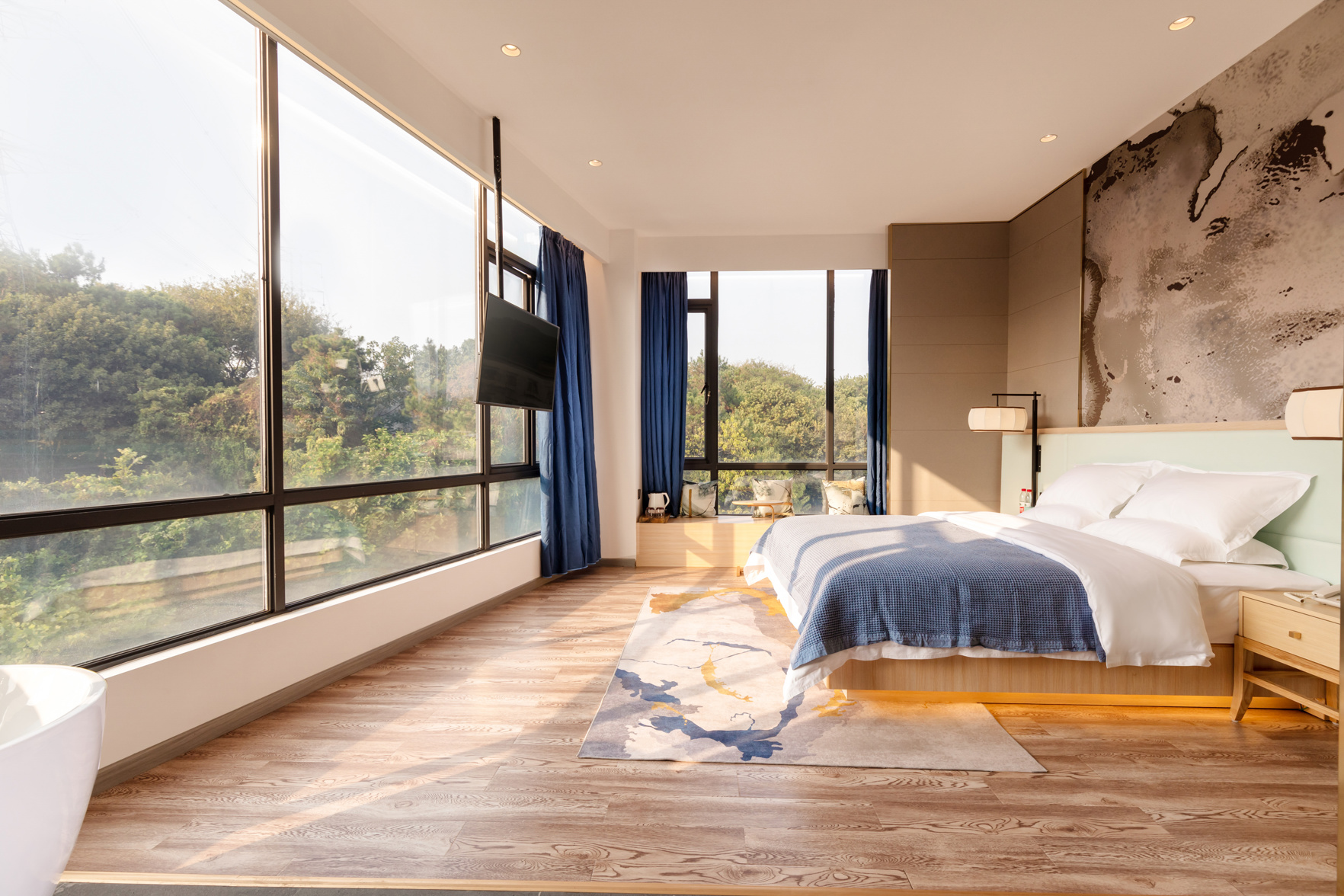 Anji Light Luxury Hotel 3*