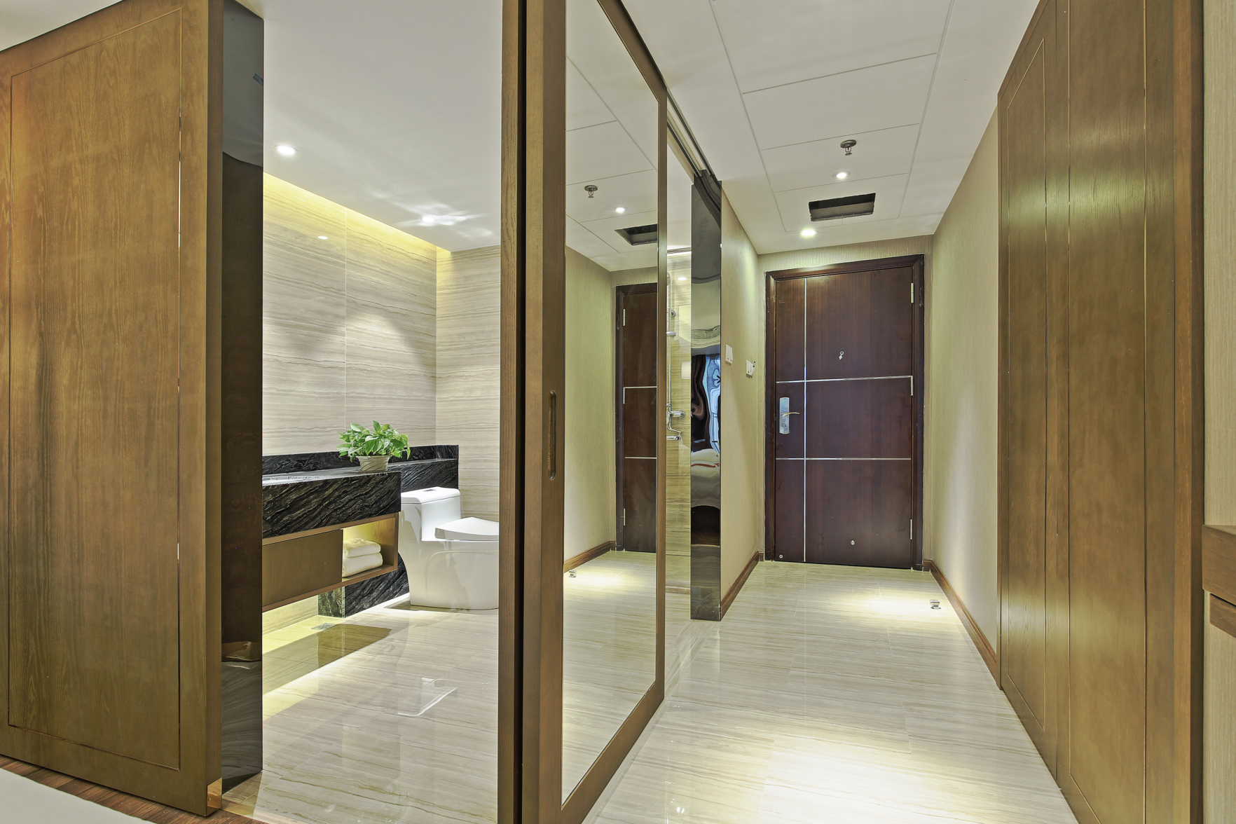 Boju Hotel (Foshan Huaxia Ceramic City) 2*