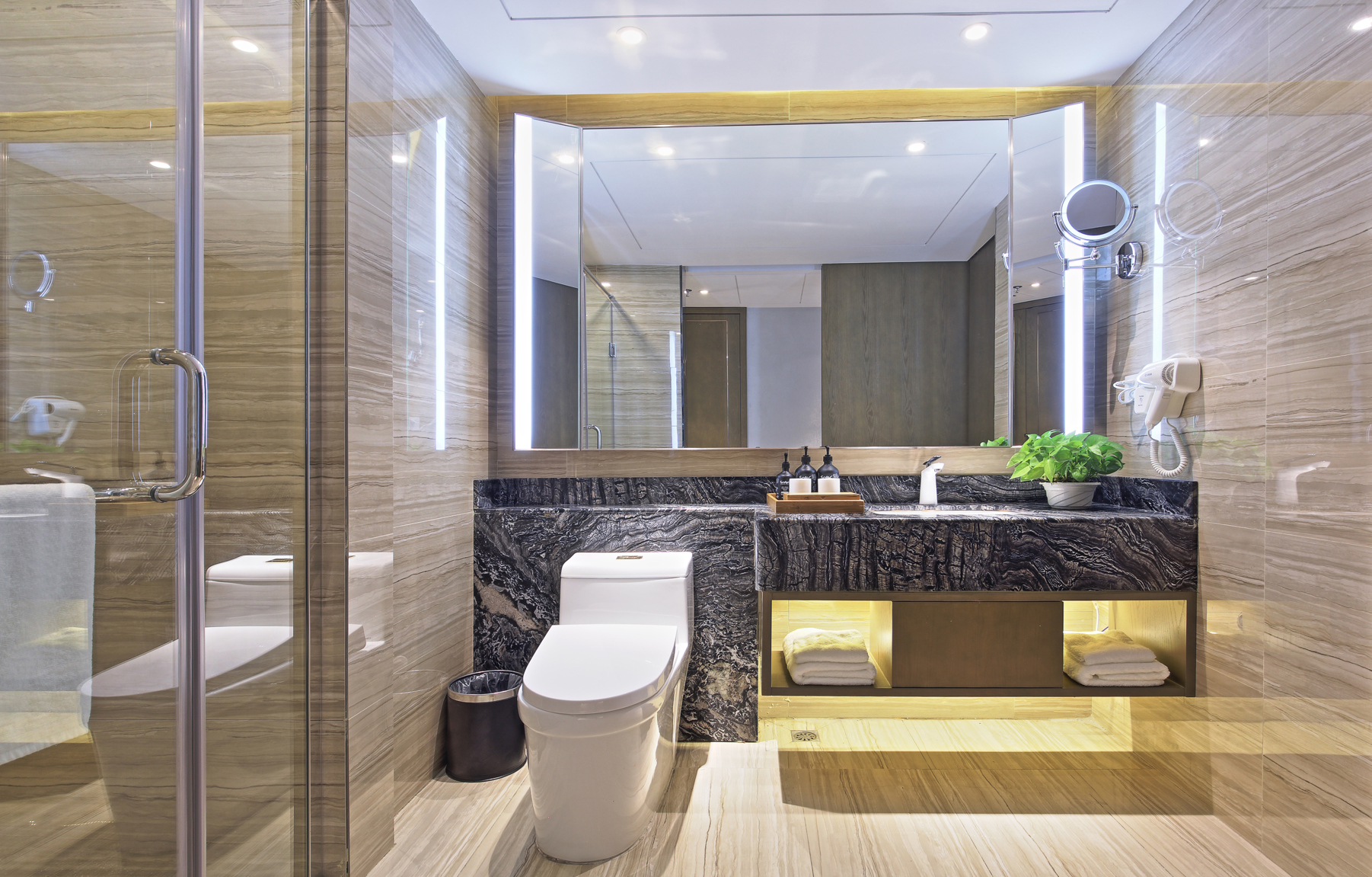 Boju Hotel (Foshan Huaxia Ceramic City) 2*