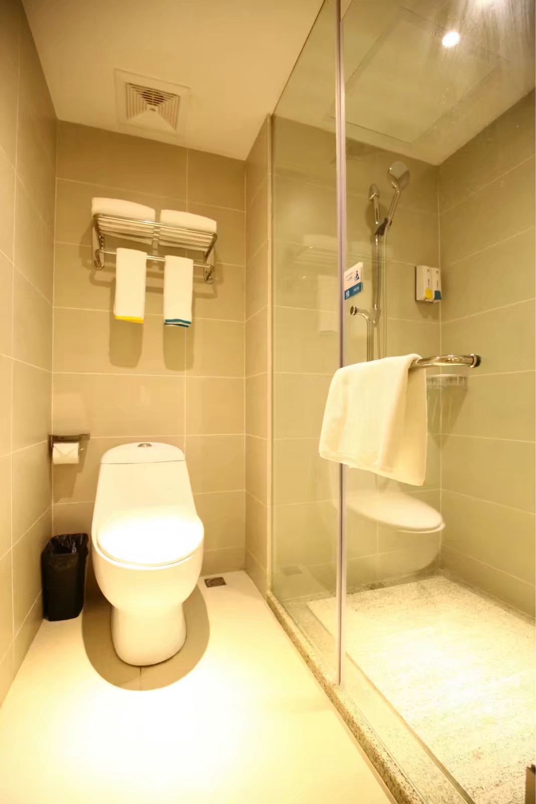 City Comfort Inn Hotel (City Comfort Inn Guiyang Normal University) 2*