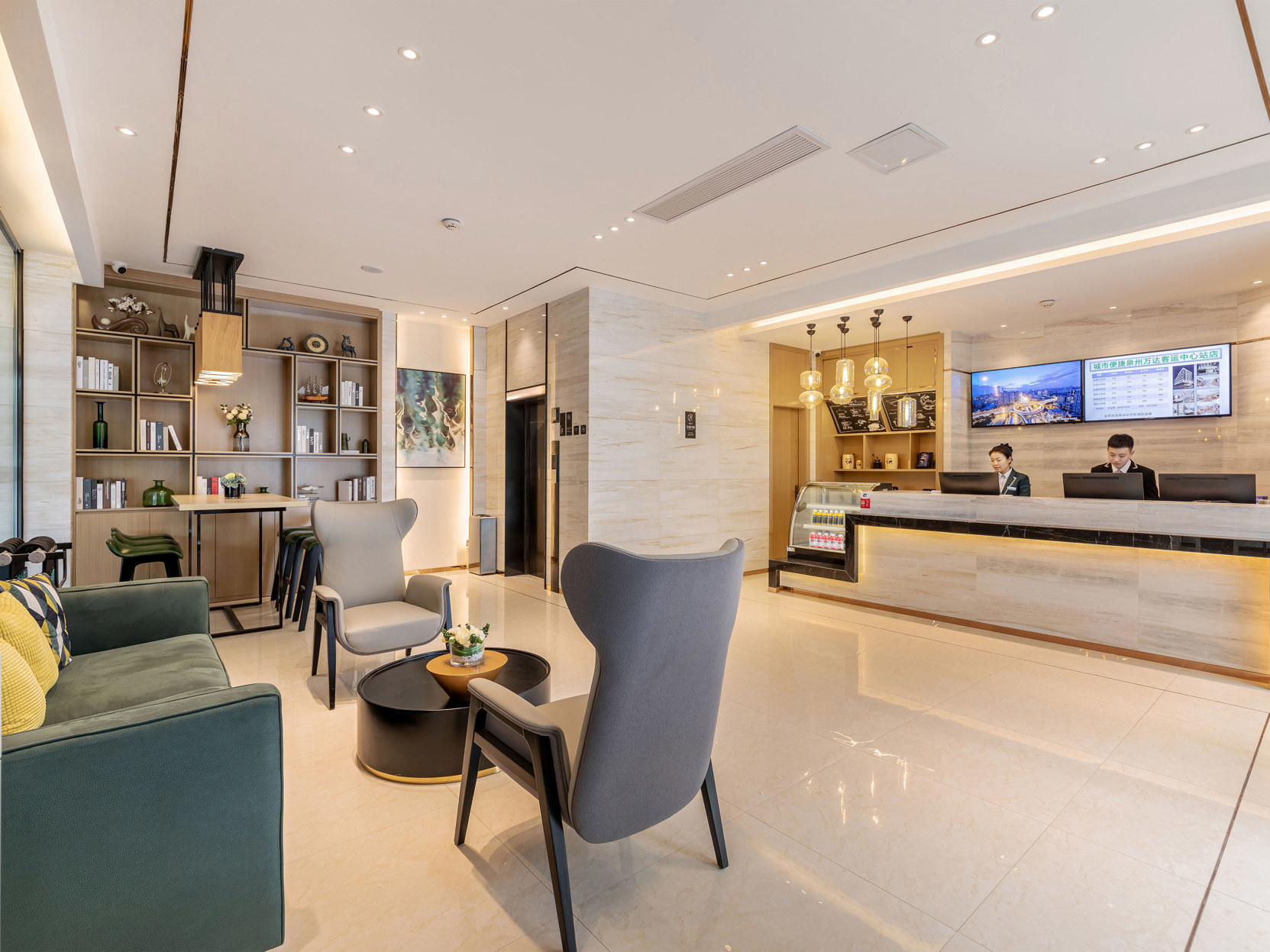 City Comfort Inn Hotel (quanzhoupuxiwandafengzeguangchang) 2*
