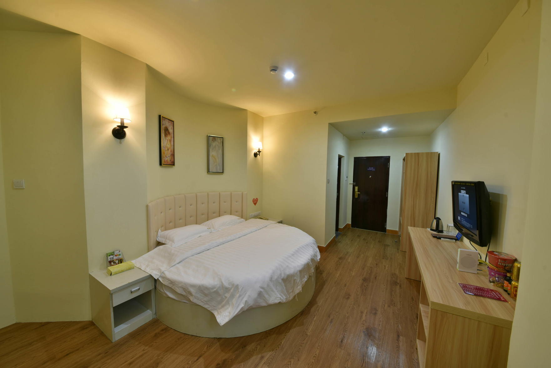 City Comfort Inn Hotel (quanzhoupuxiwandafengzeguangchang) 2*