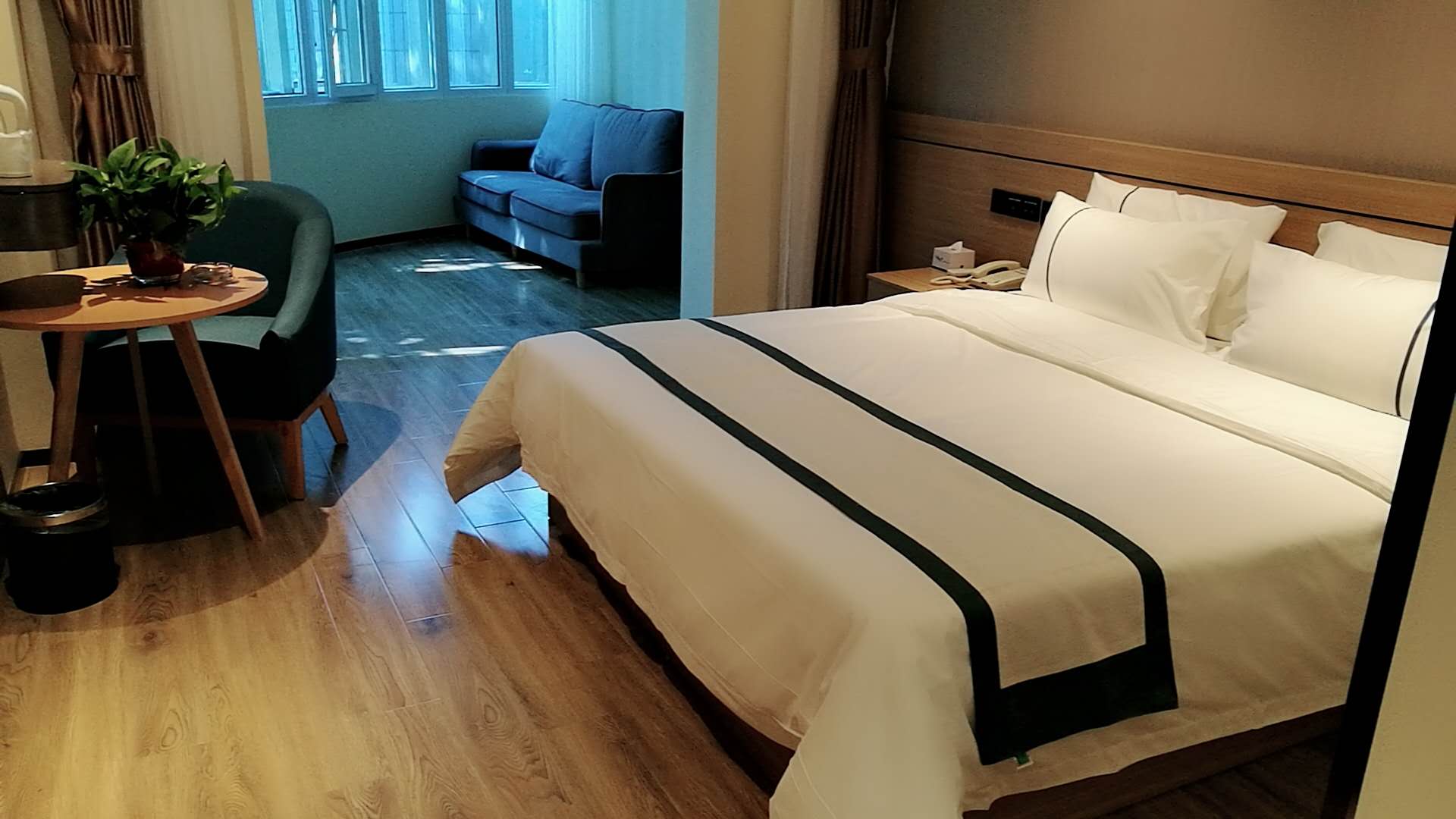 City Comfort Inn Hotel (Shijiazhuang Zhonghua Avenue Second Hospital North Campus) 2*