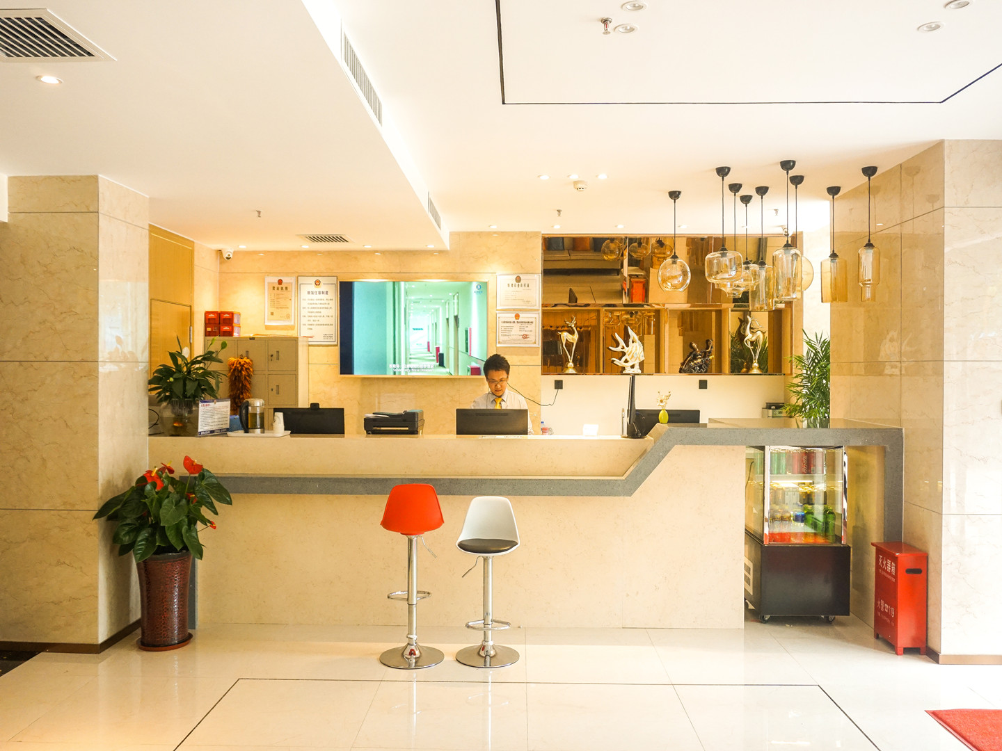 City Comfort Inn Hotel (Shijiazhuang Zhonghua Avenue Second Hospital North Campus) 2*