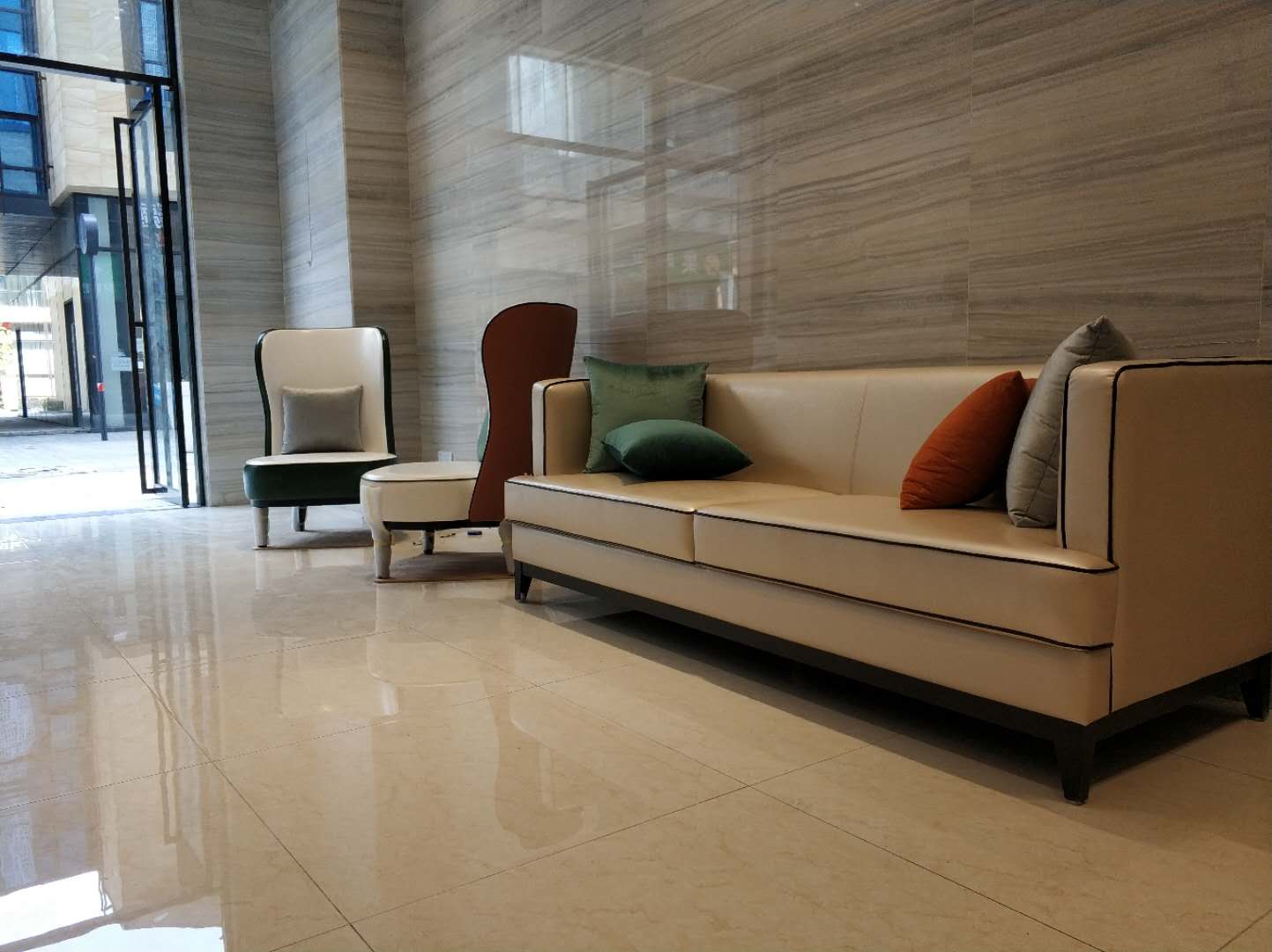 City Comfort Inn (Wuhan International Expo Center AEON) 2*