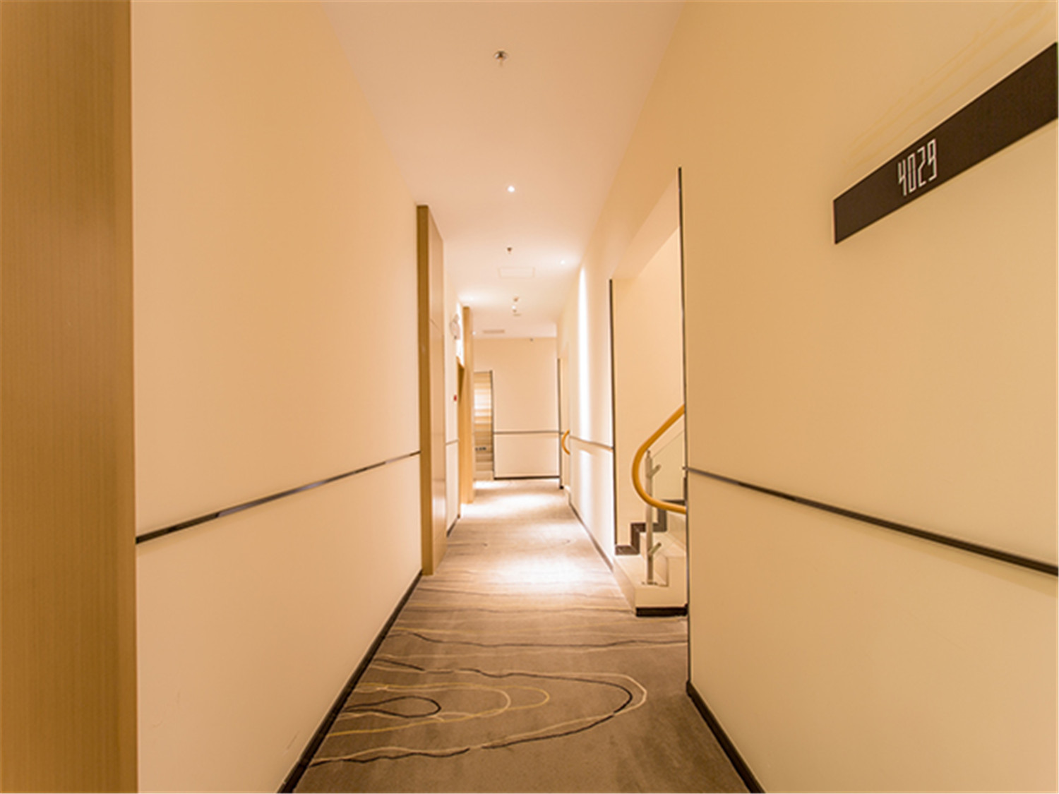 City Convenient Nanning Haiji Xing Hotel 2*