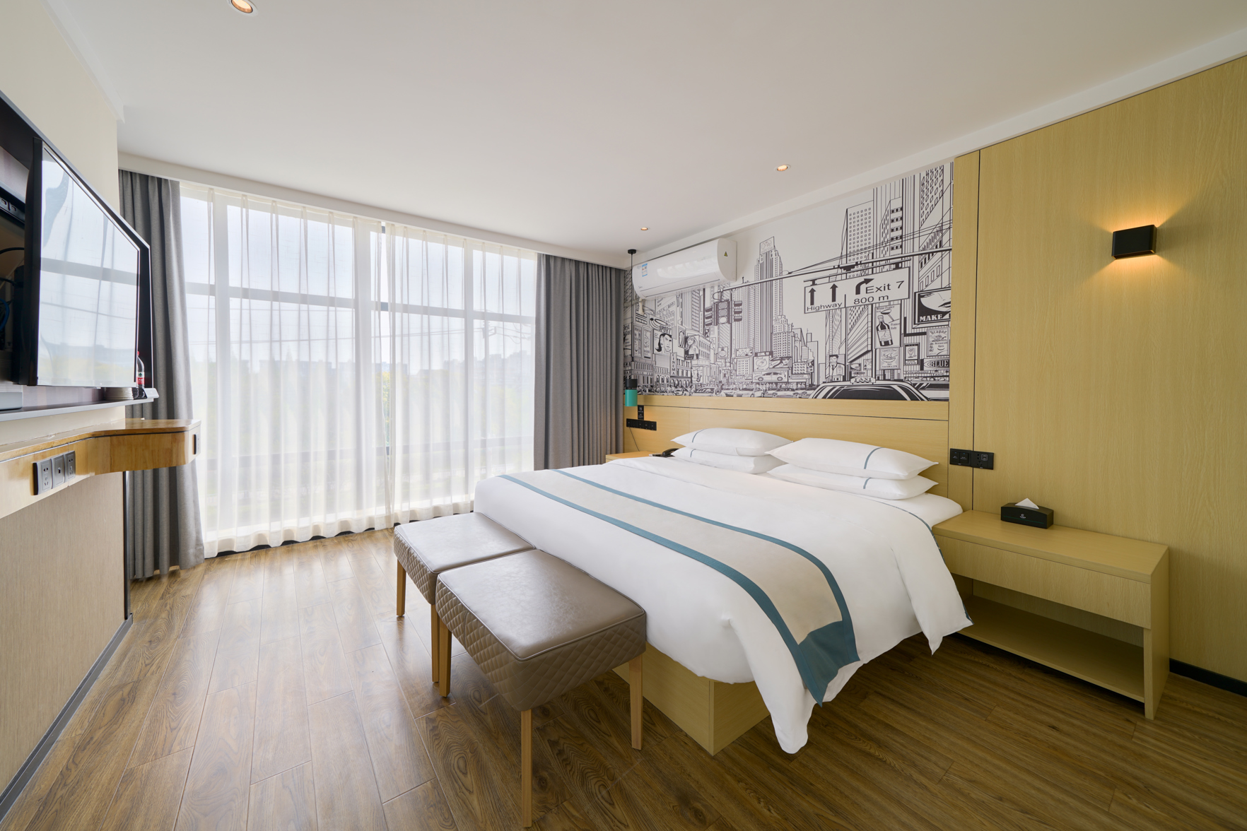 City Comfort Inn Express Hotel (Yangzhou Slender West Lake Wuyue Plaza) 2*