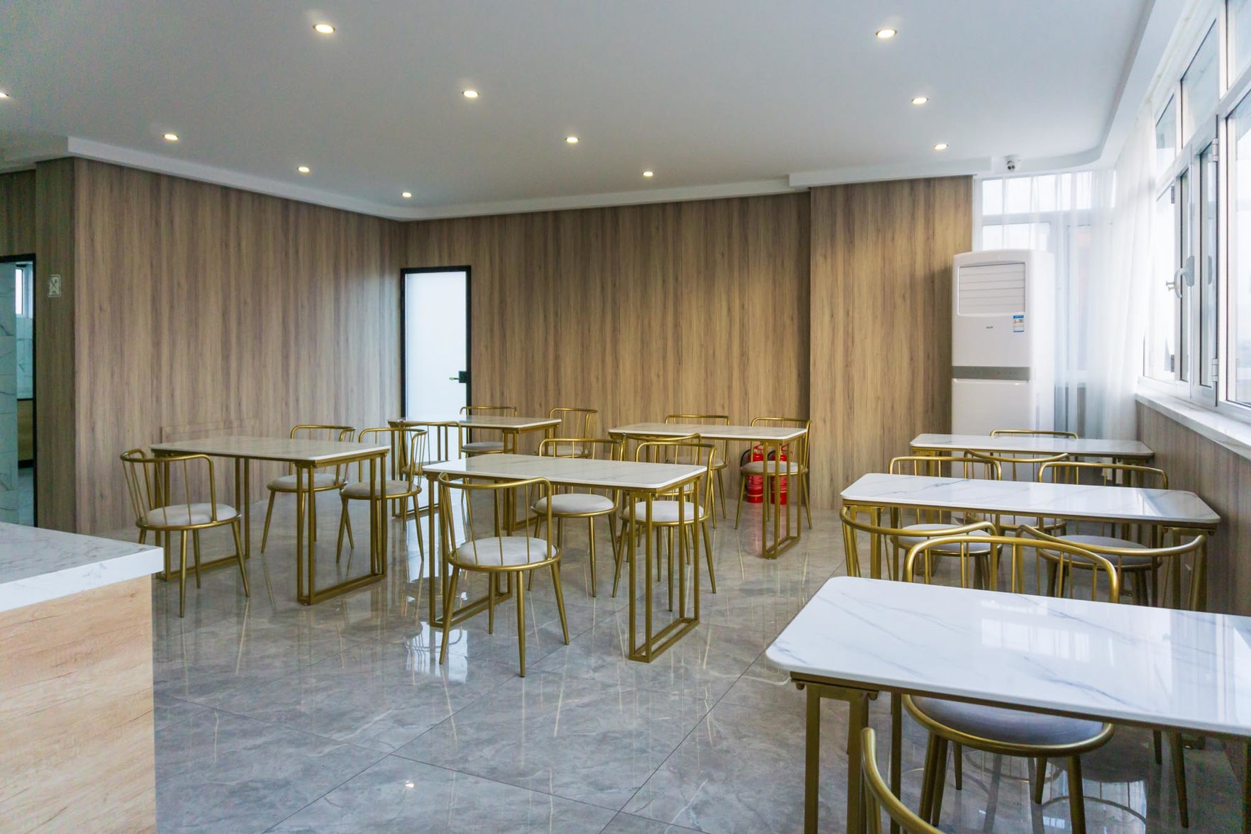 7 Days Premium (Tianjin Dagang Shengli Street) 2*