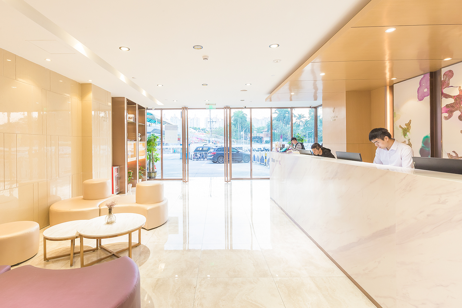 Lavande Hotel (Guangzhou Xiajiao Metro Station Shaxi Hotel Supplies City Branch) 3*
