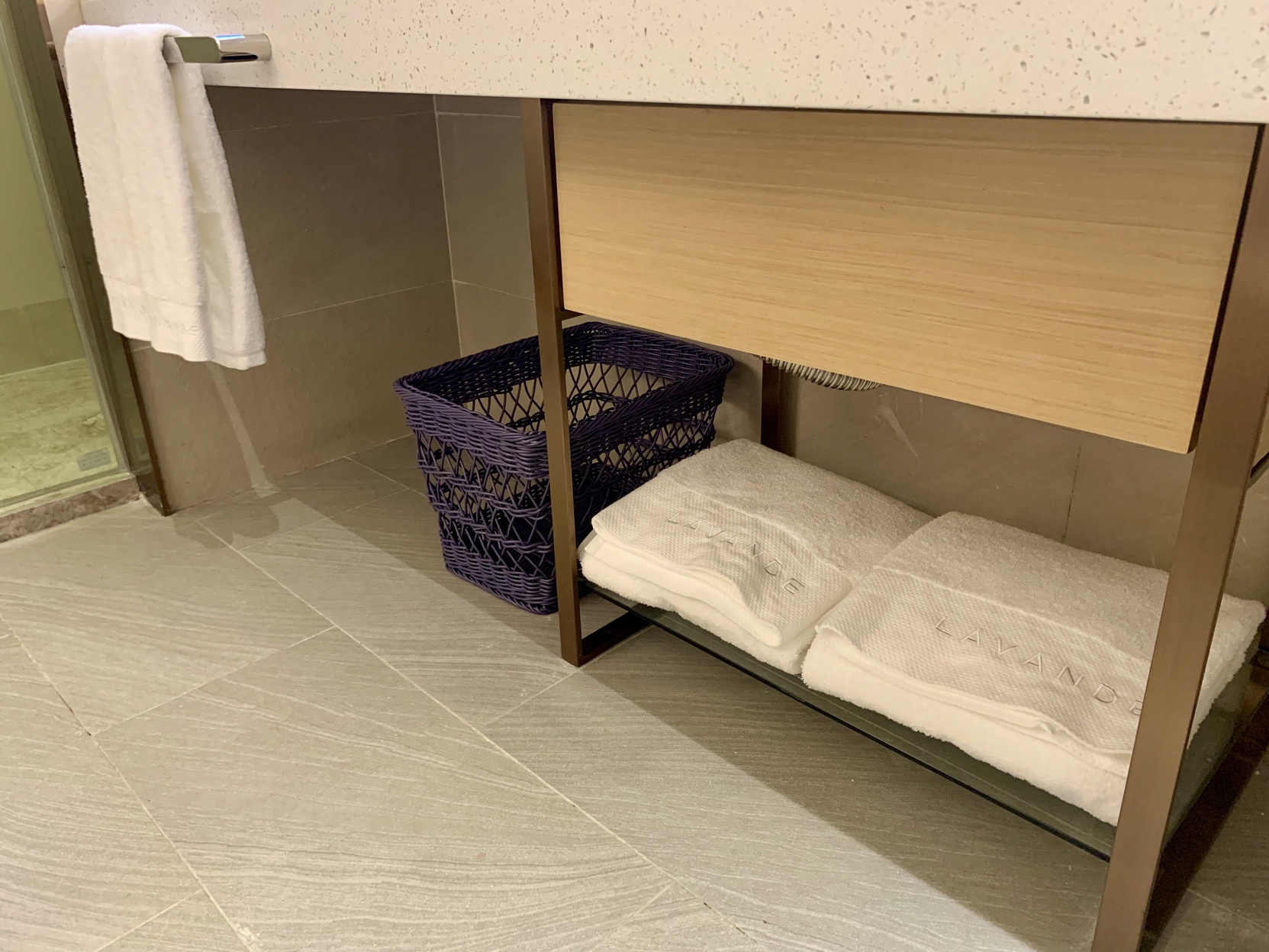 Lavande Hotel (Guangzhou Xiajiao Metro Station Shaxi Hotel Supplies City Branch) 3*