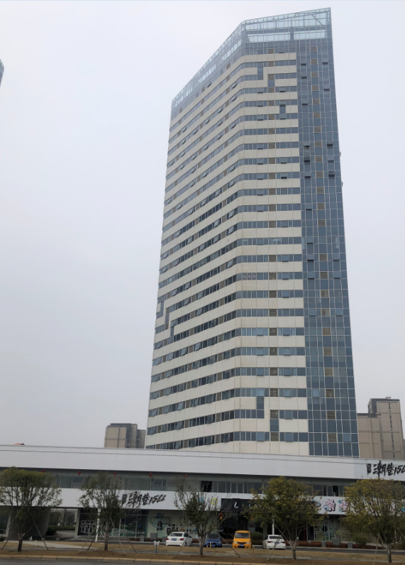 Lavande Hotel (Nanchang West Railway Station, National Sports Center Metro Station) 3*
