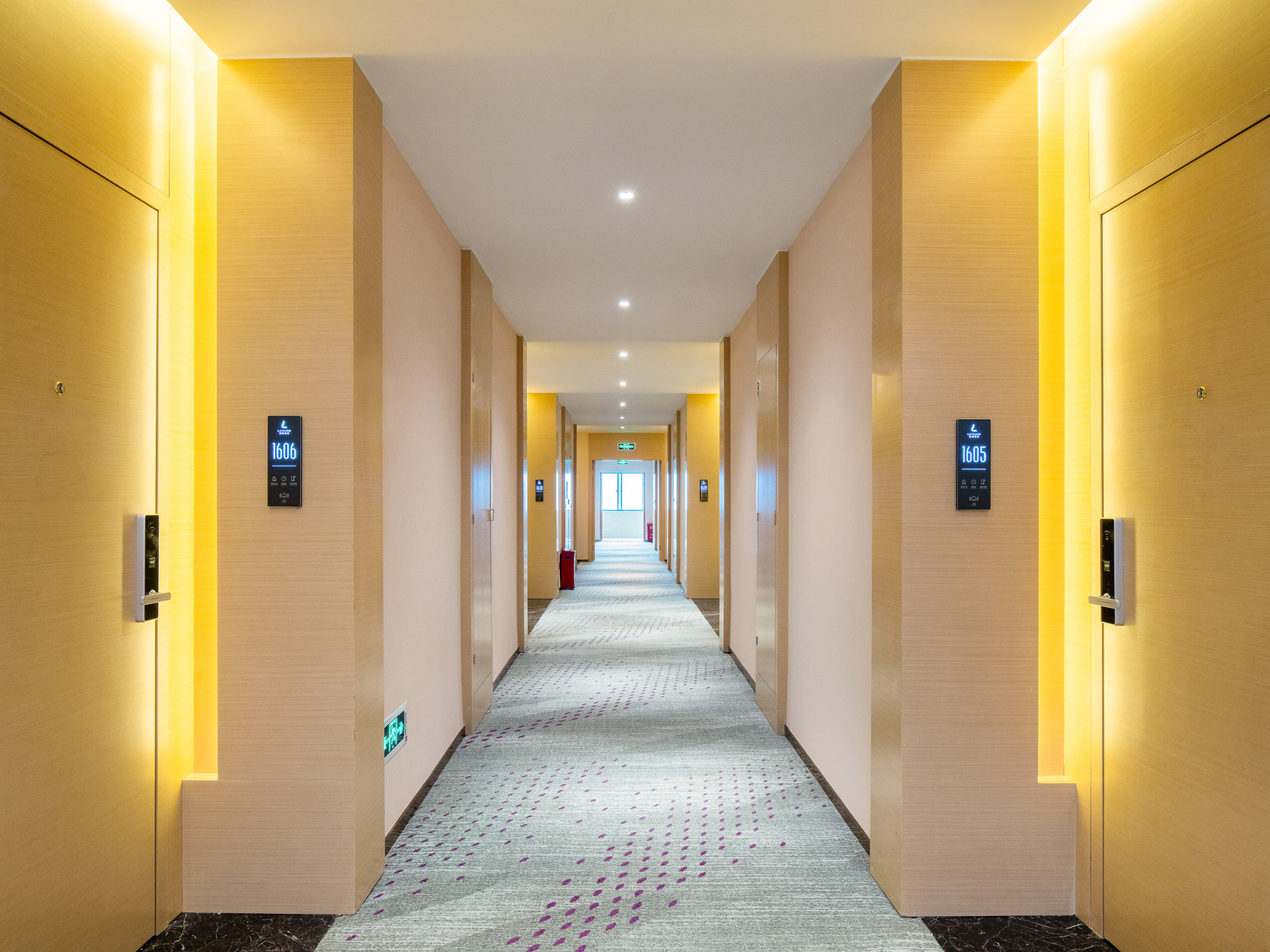 Lavande Hotel (Haifeng Phoenix New City) 3*