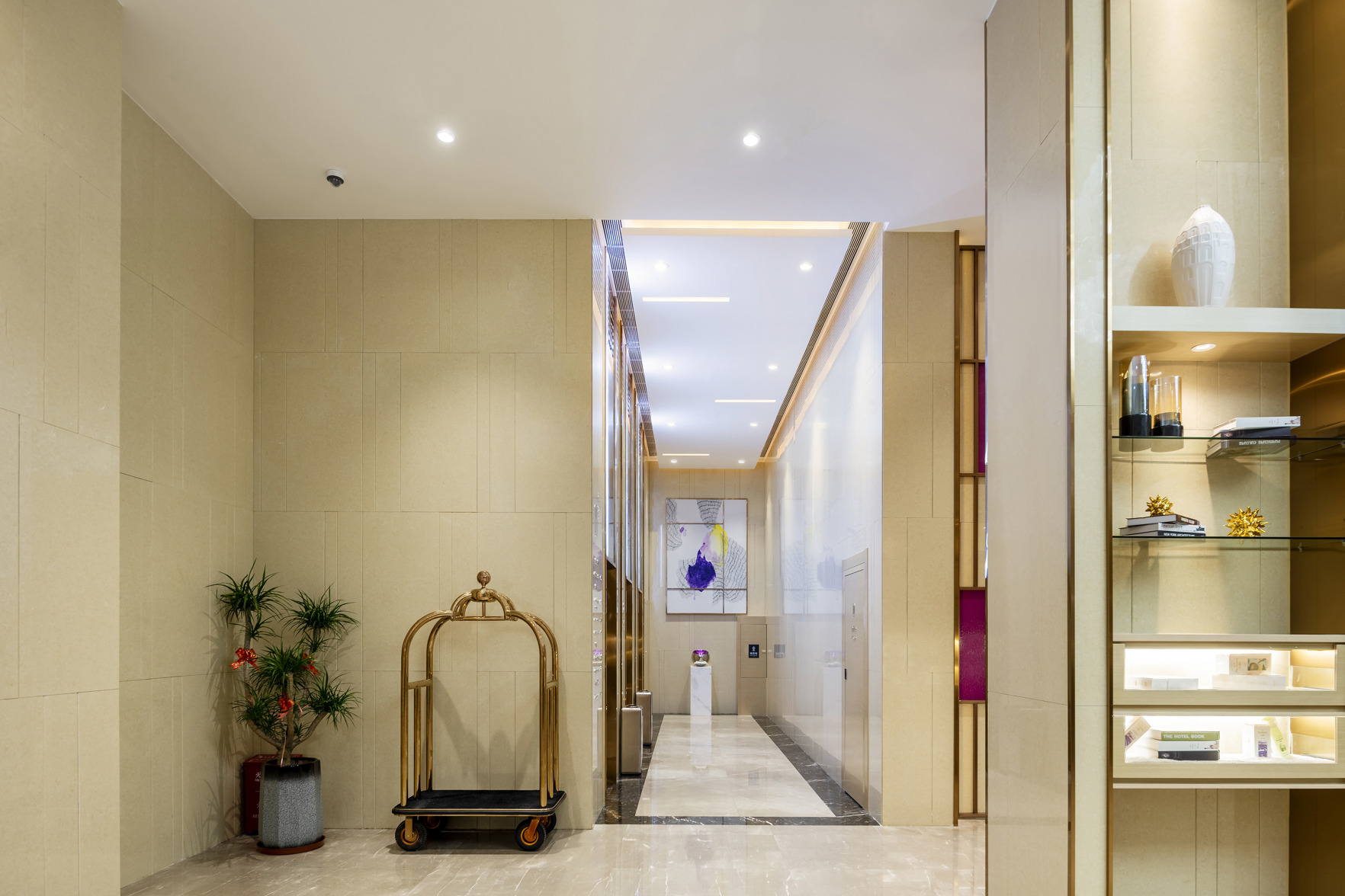 Lavande Hotel (Haifeng Phoenix New City) 3*