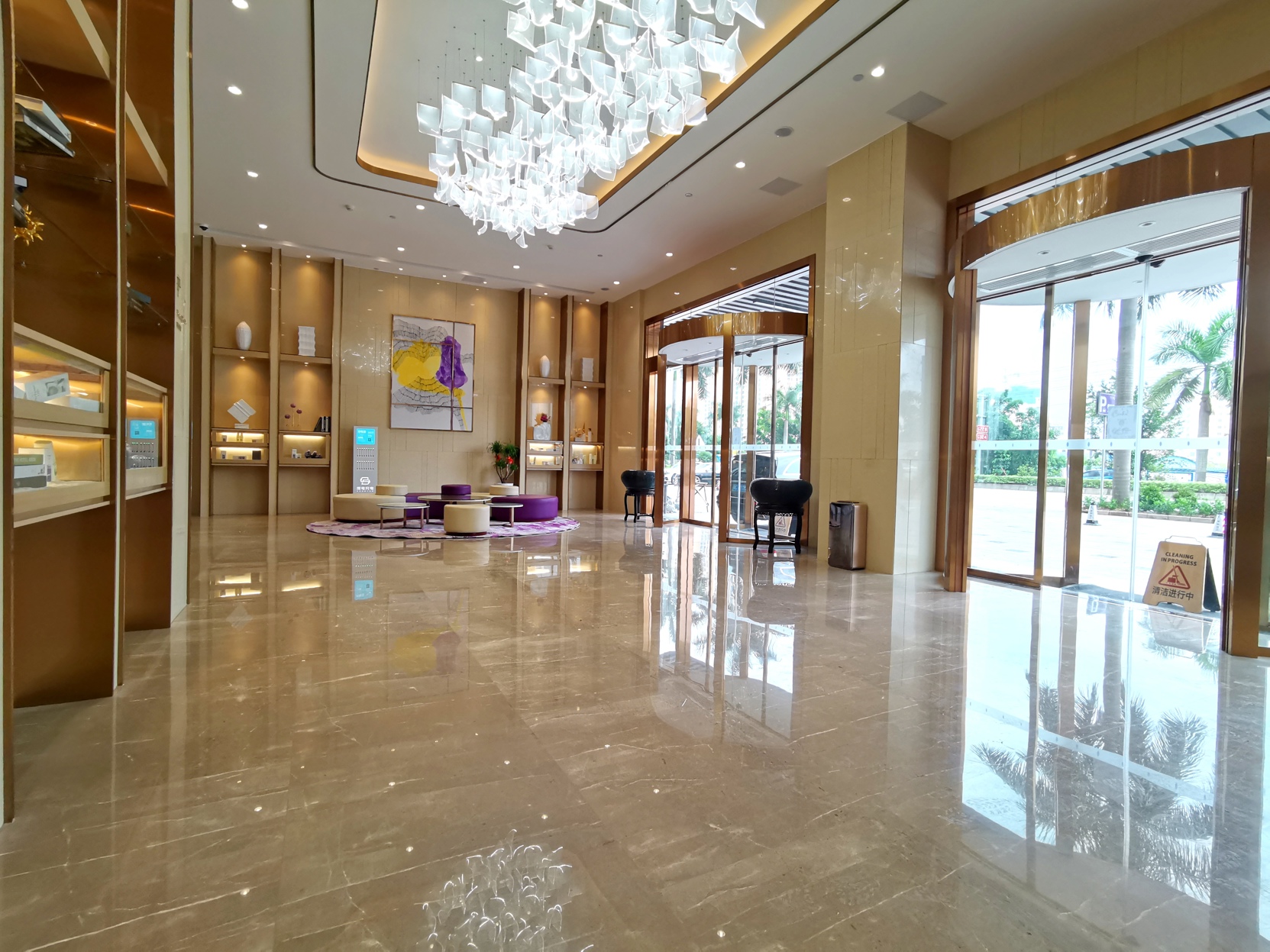 Lavande Hotel (Haifeng Phoenix New City) 3*