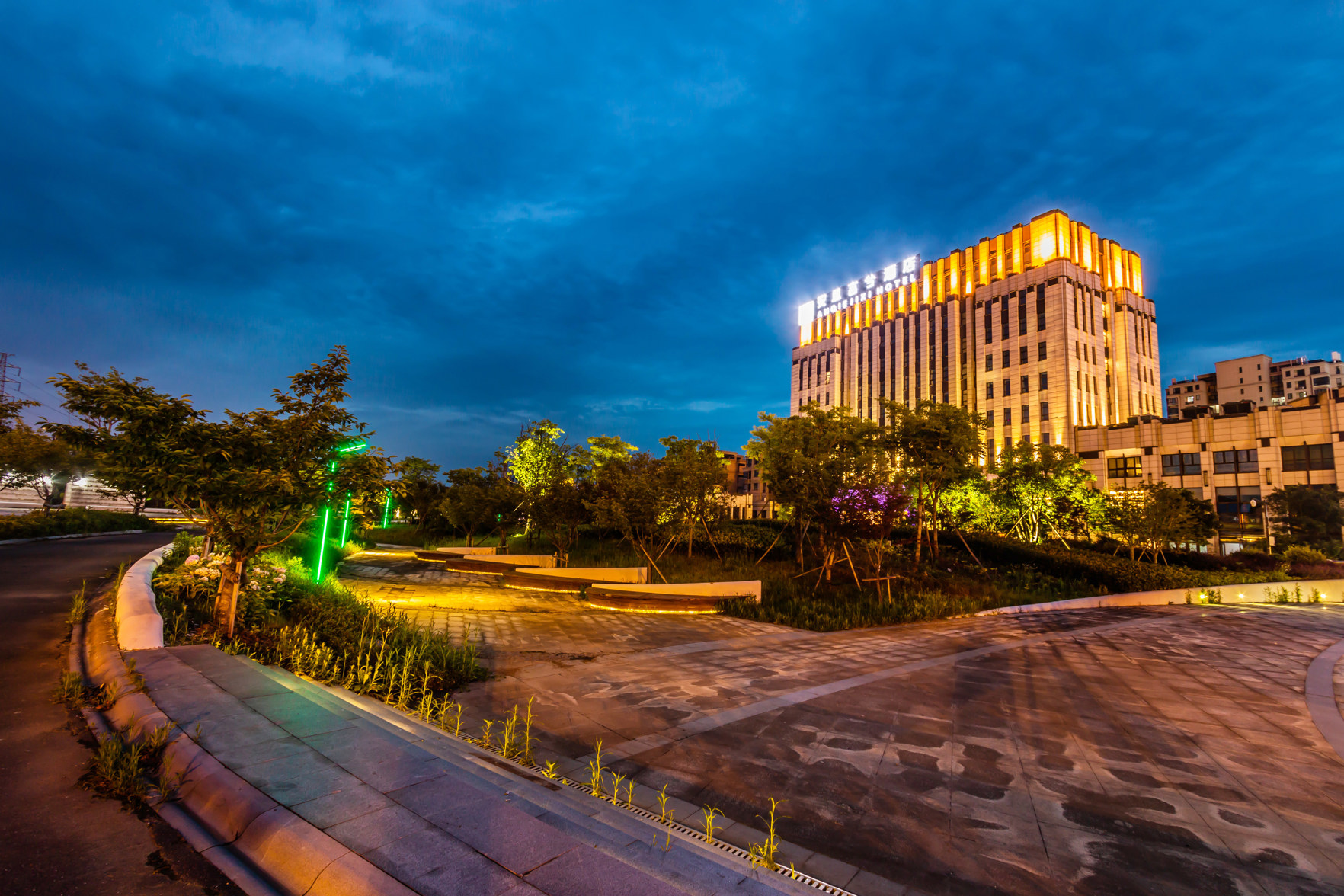 AN QIE JI XI  CITY  BRAND   HOTEL 4*
