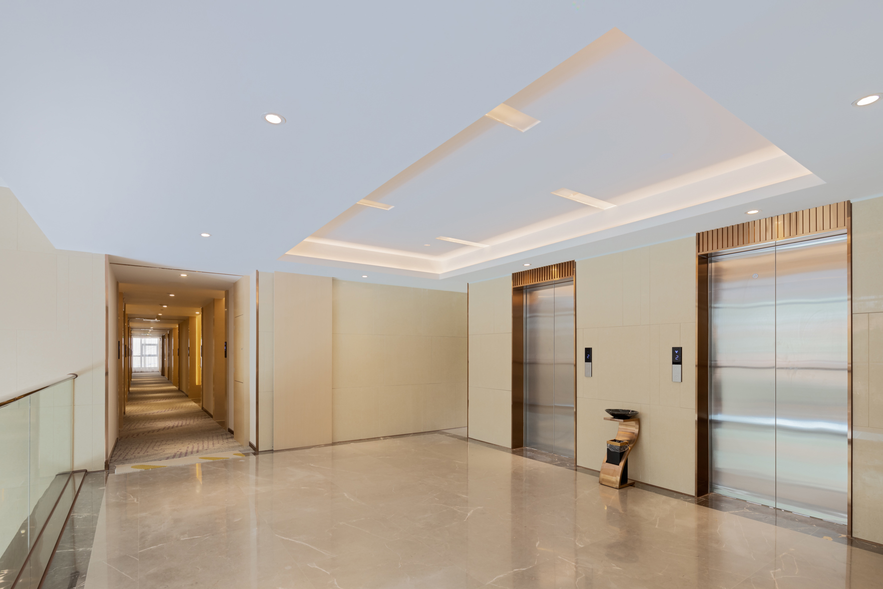 Baiyu Hotel (Guangzhou Konggang Avenue Longgui Jinbo Plaza Branch) 3*